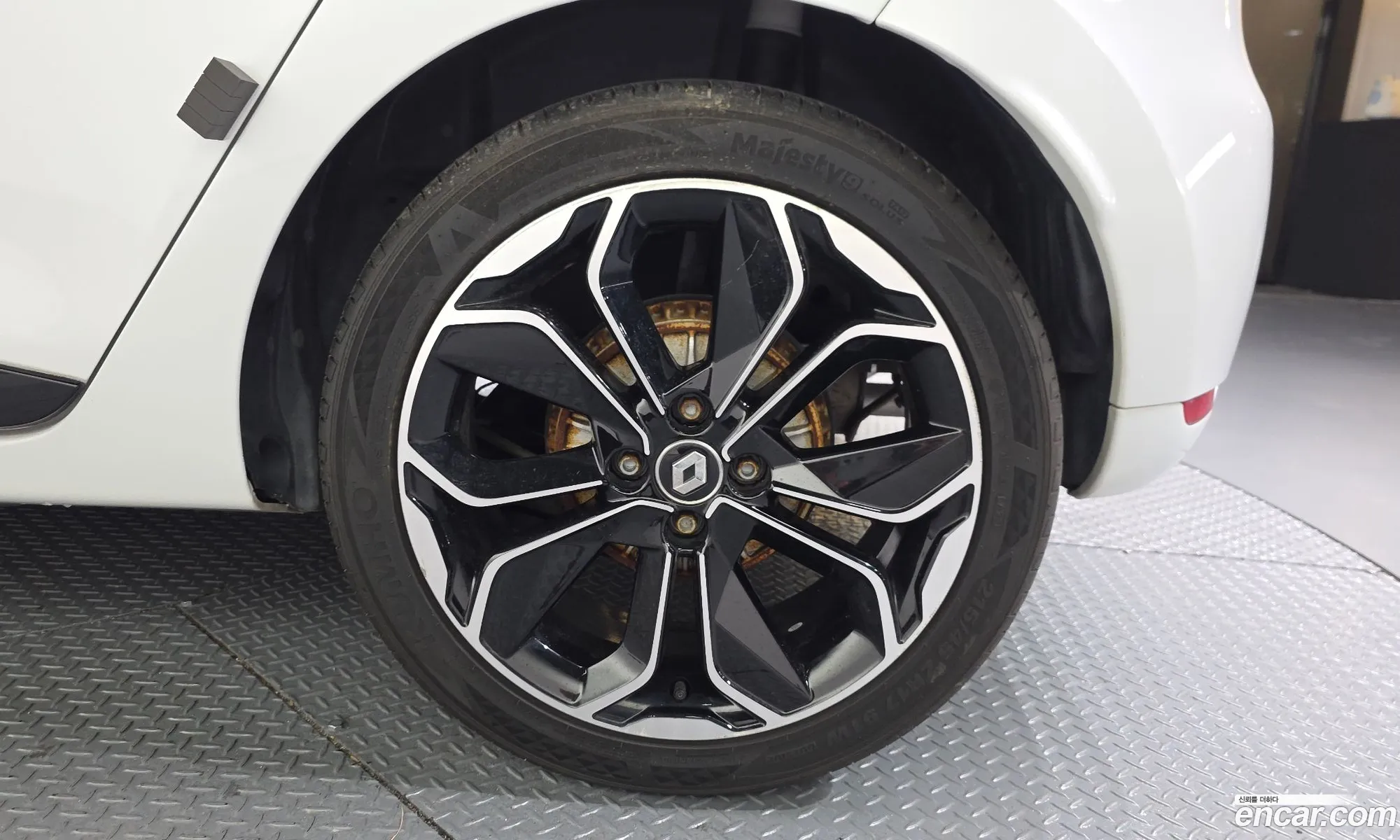 Renault Korea (Samsung) Clio 2018 — 6