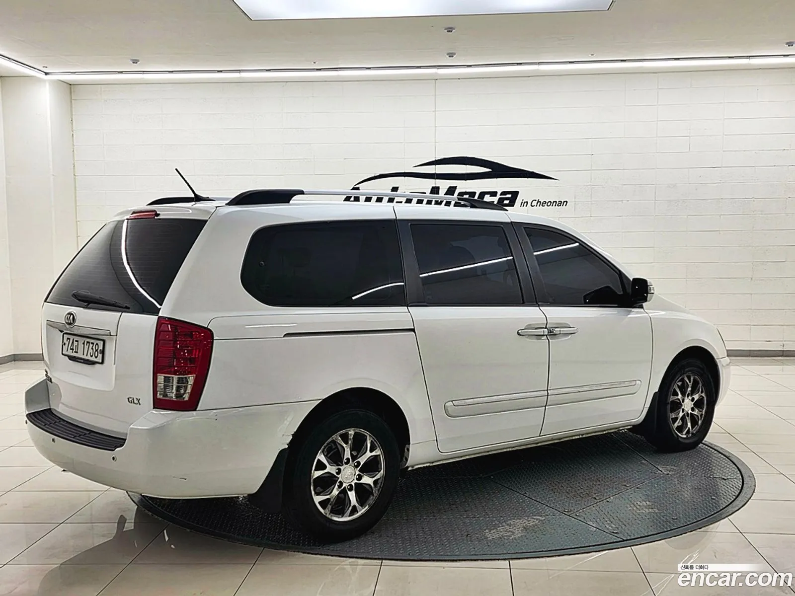 Kia Carnival R 2014 — 14