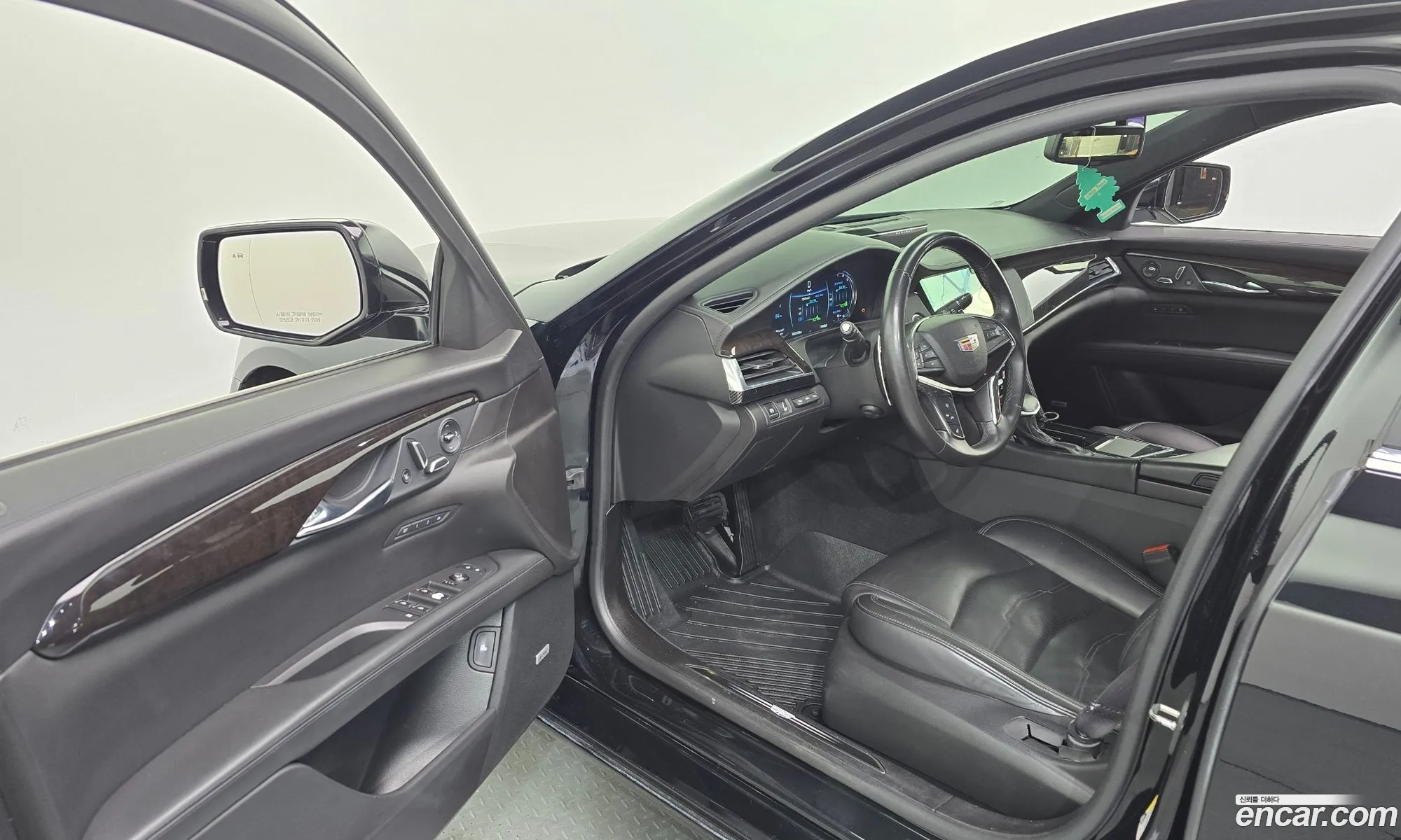 Cadillac CT6 2017 1G6K95RS0HU130349 — 19