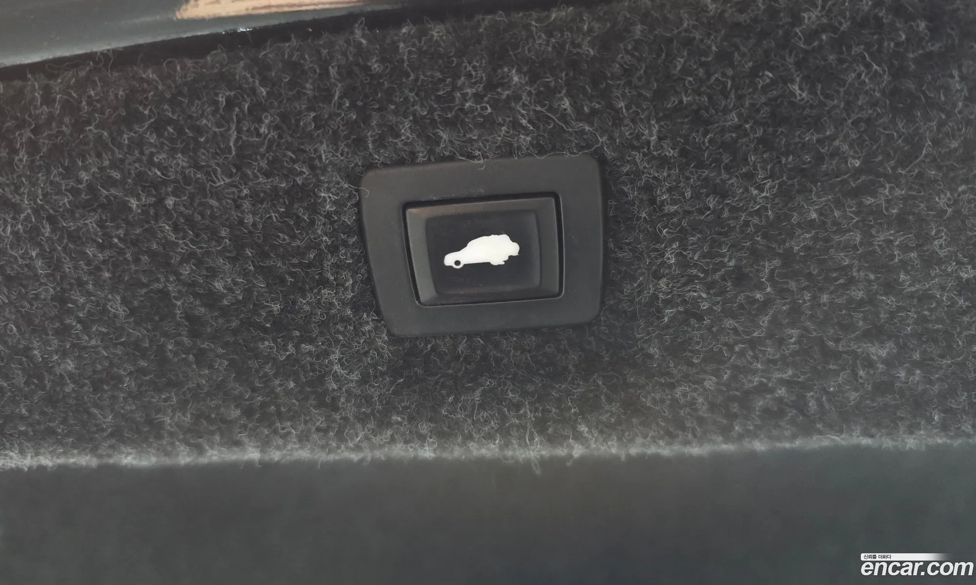 Cadillac CT6 2017 1G6K95RS0HU130349 — 2