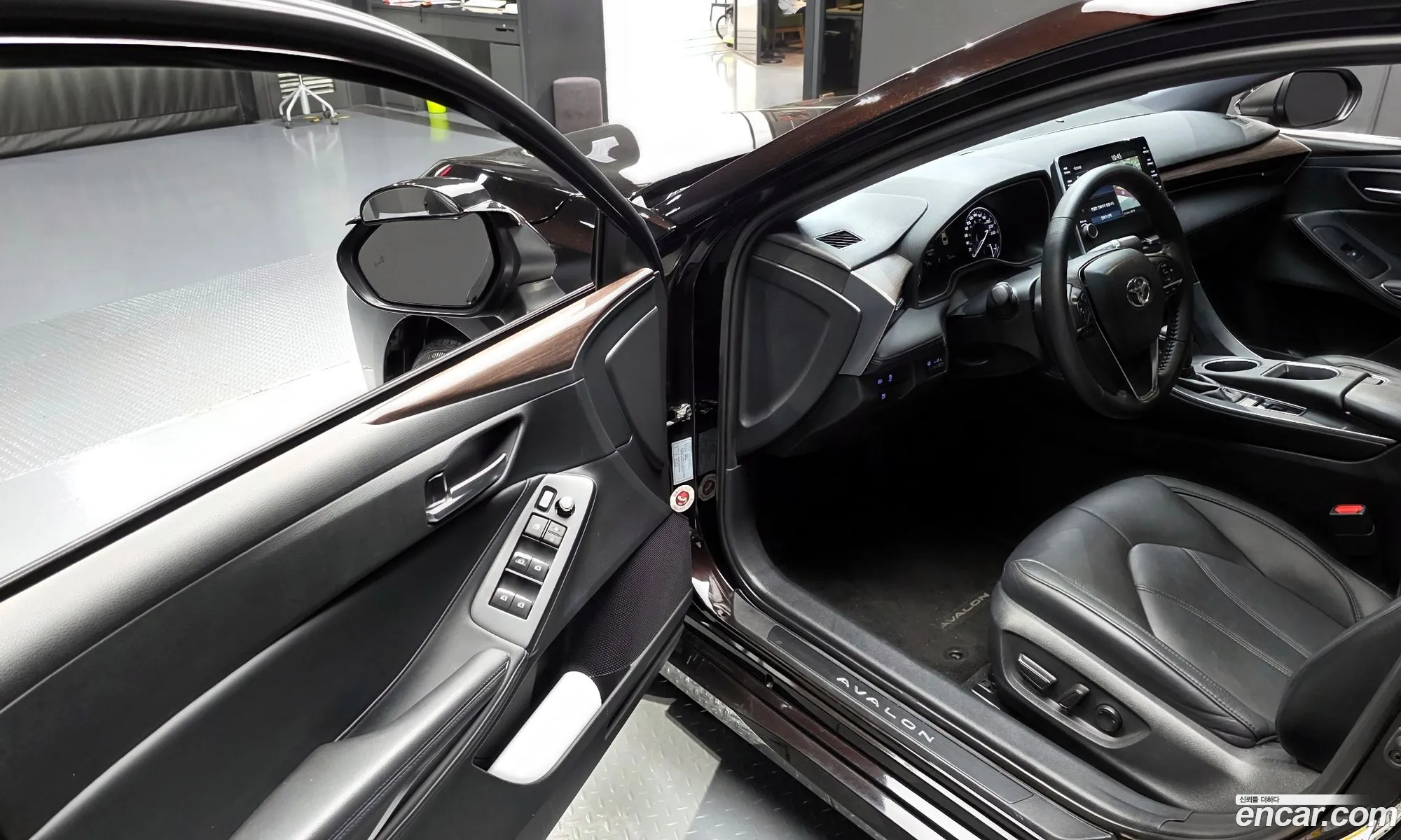Toyota Avalon 2018 4T1B21FB4KU005453 — 11