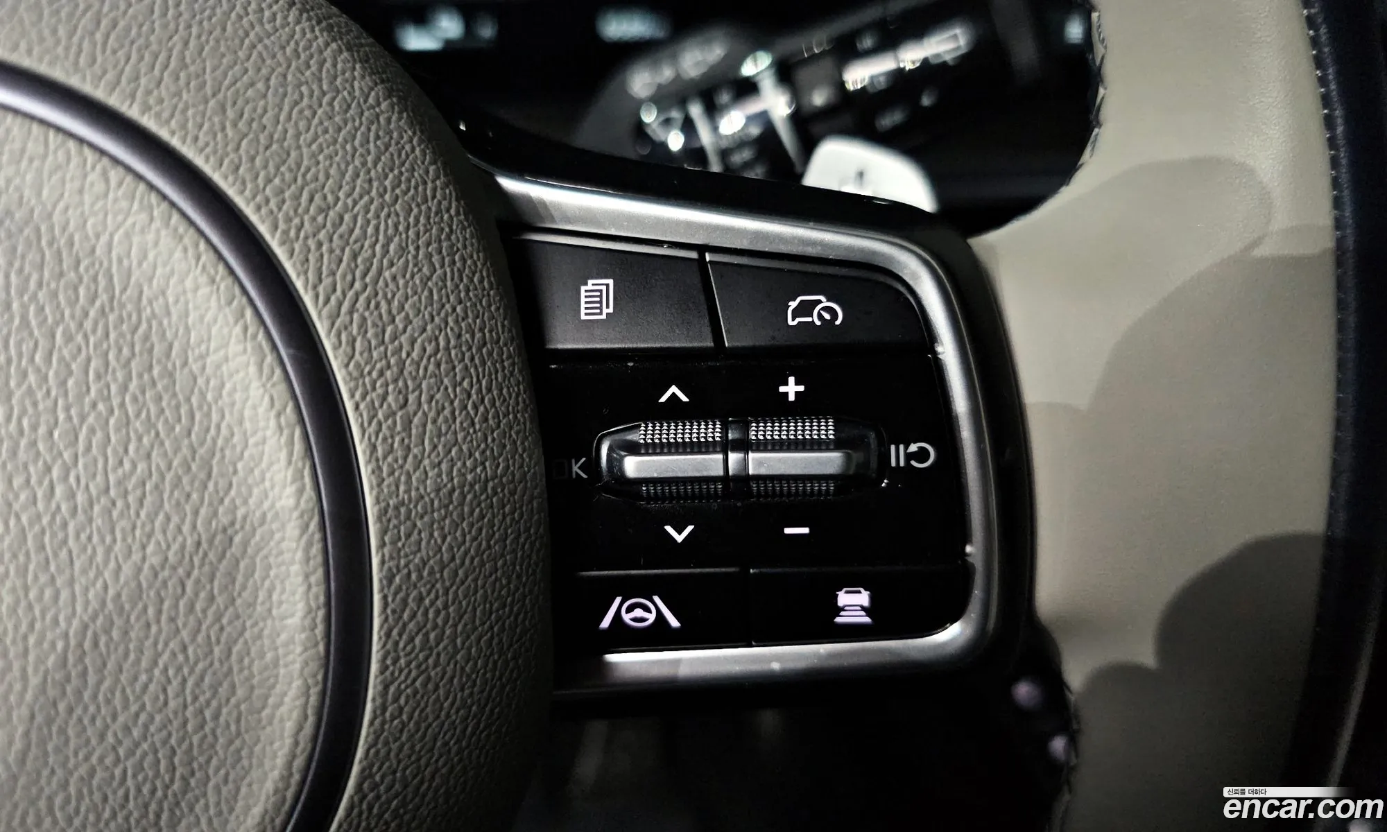Kia Sorento 2024 — 12