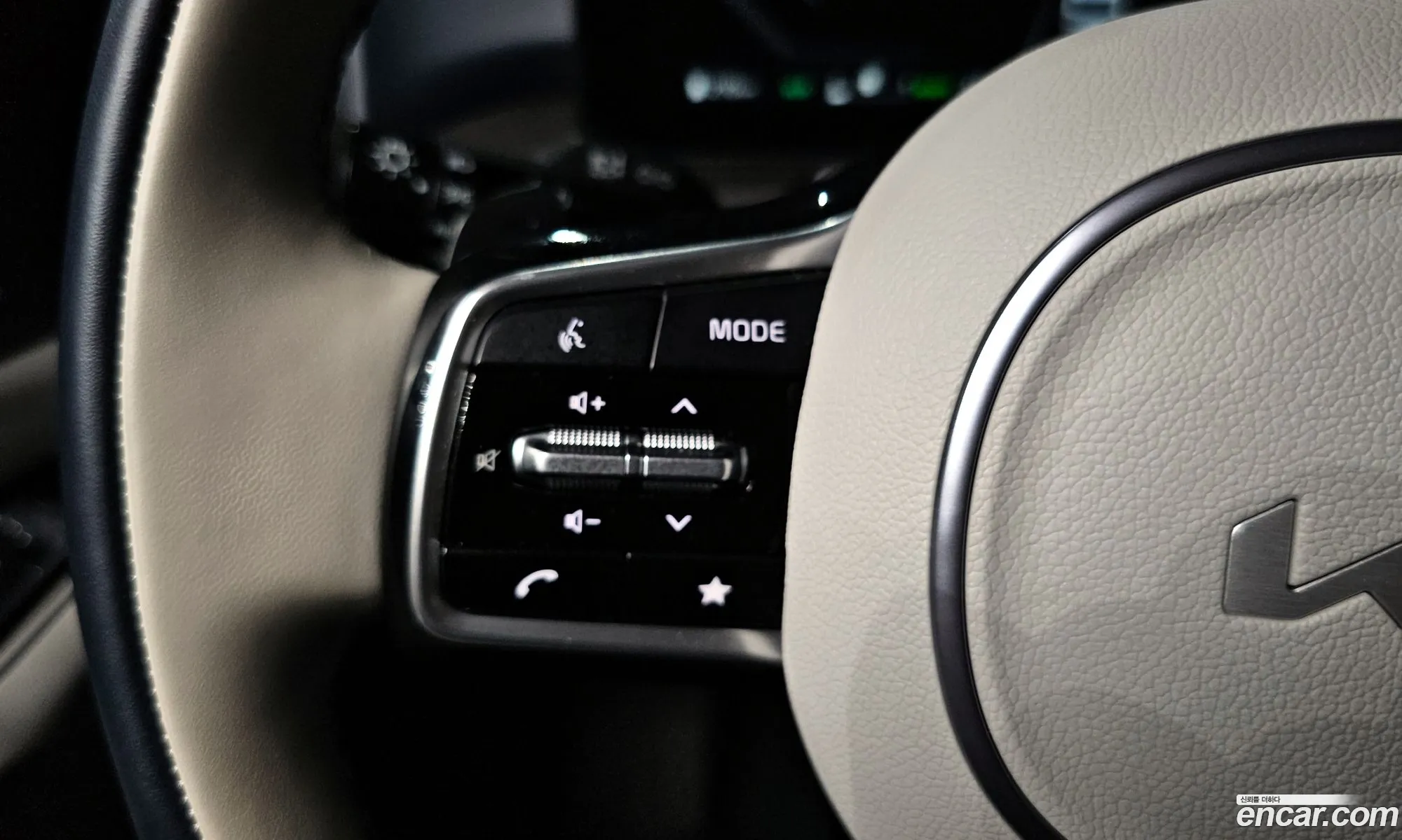 Kia Sorento 2024 — 14