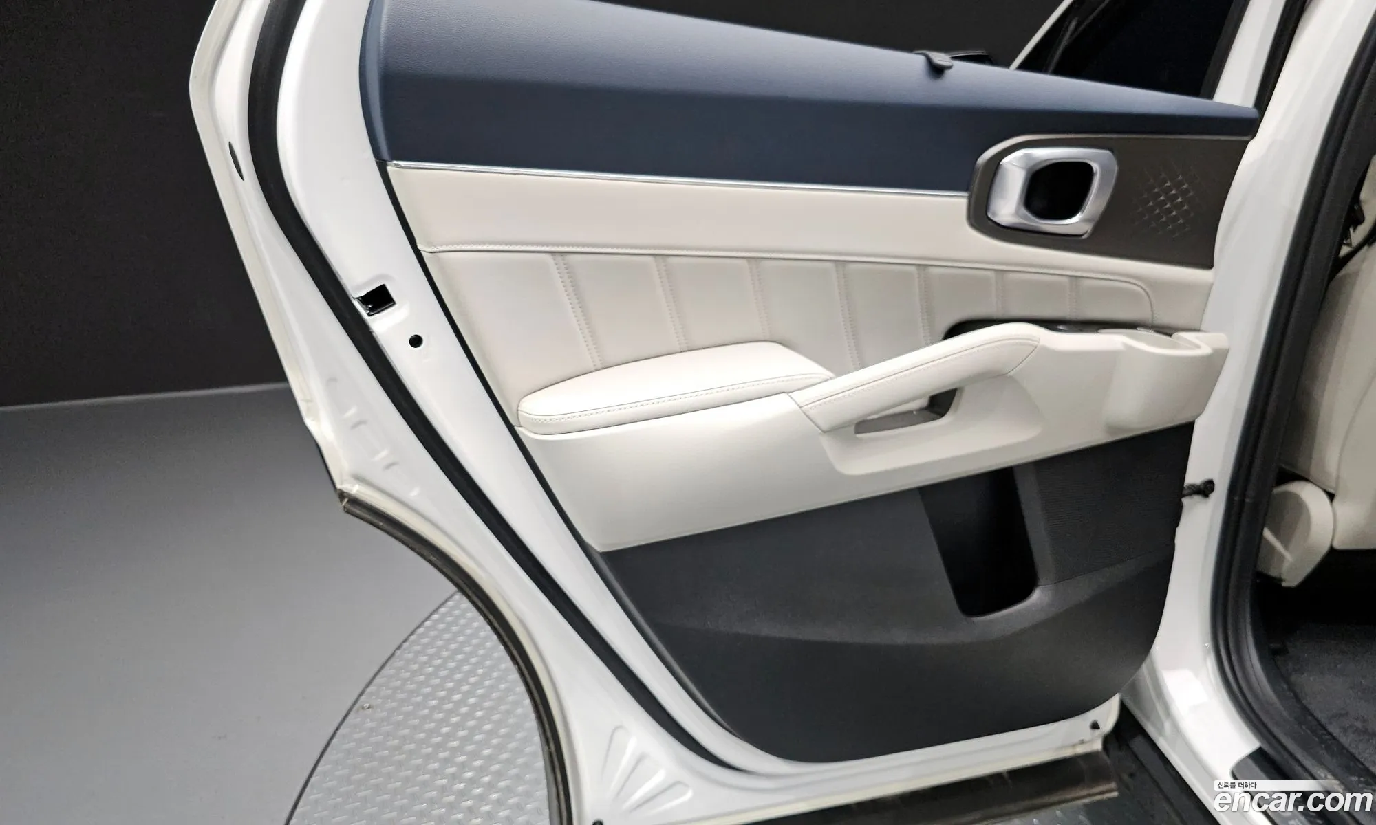 Kia Sorento 2024 — 11