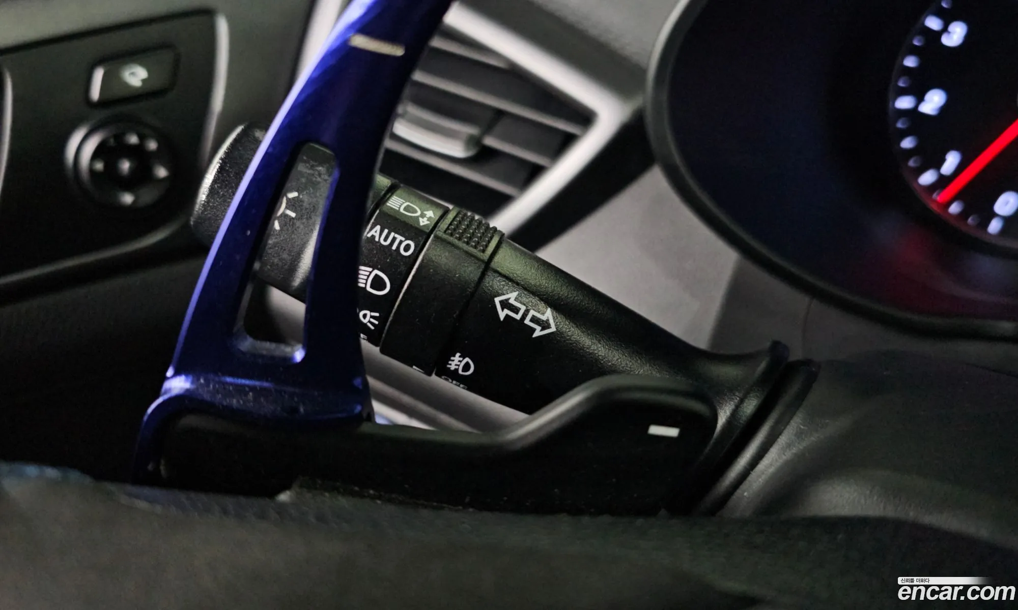 Hyundai Veloster 2015 — 32