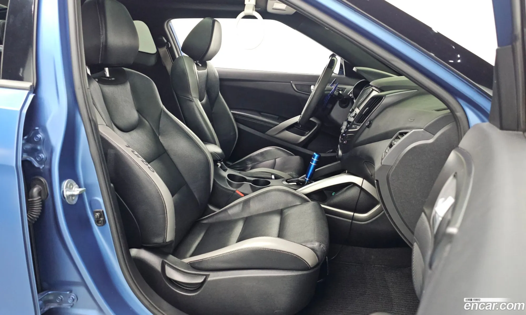 Hyundai Veloster 2015 — 18