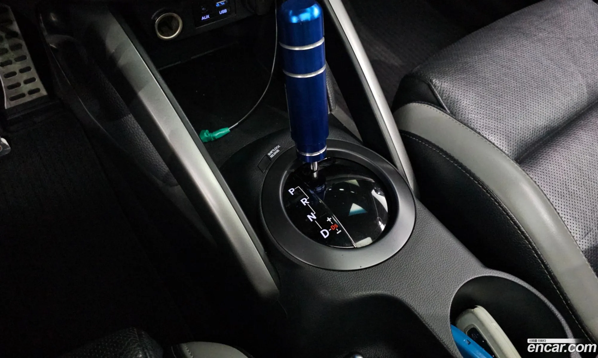 Hyundai Veloster 2015 — 17