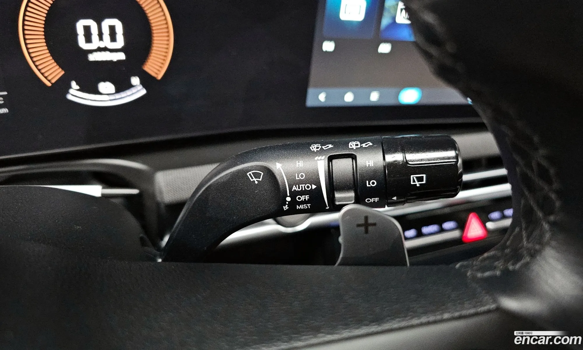 Hyundai Tucson Hybrid 2025 — 18