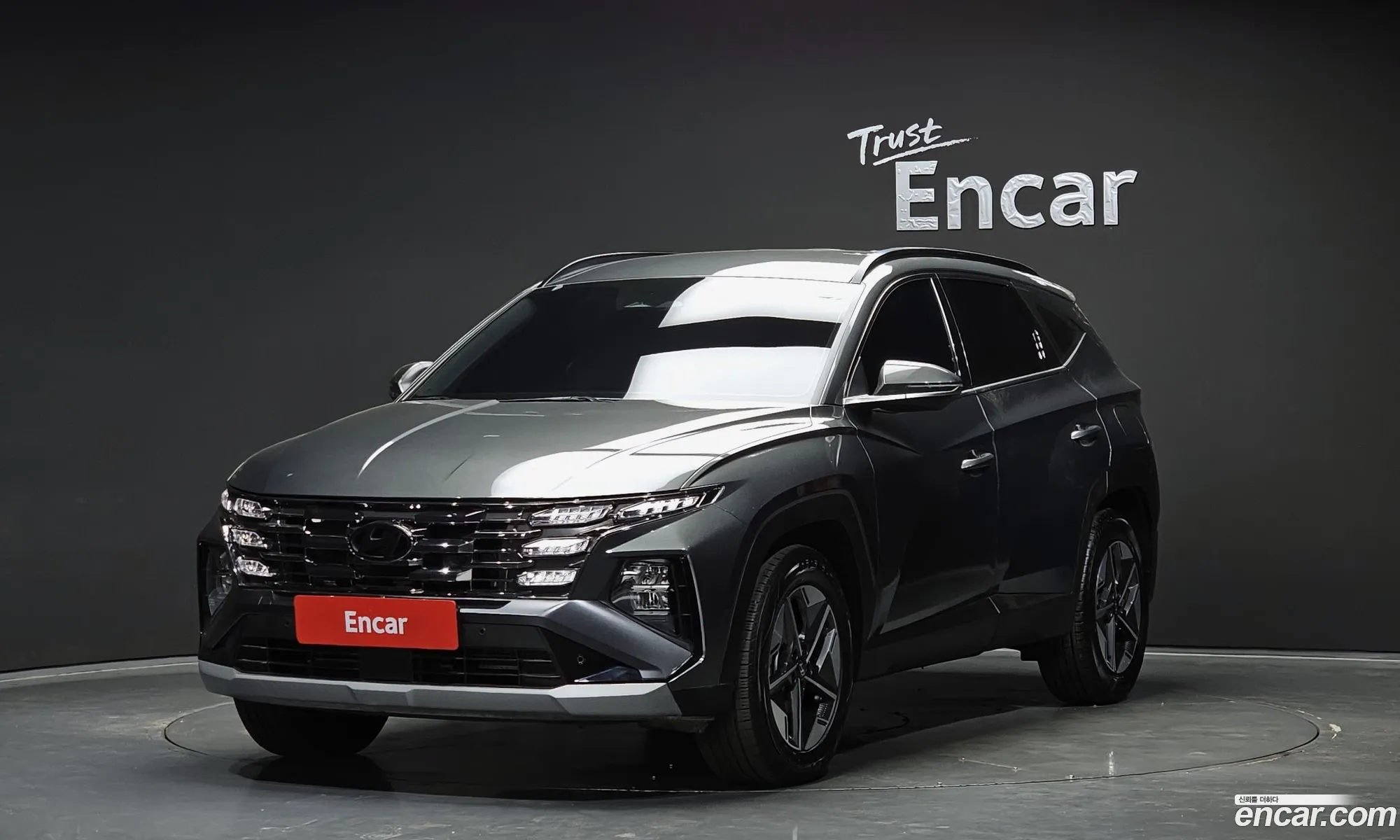 Hyundai Tucson Hybrid 2025 — 4