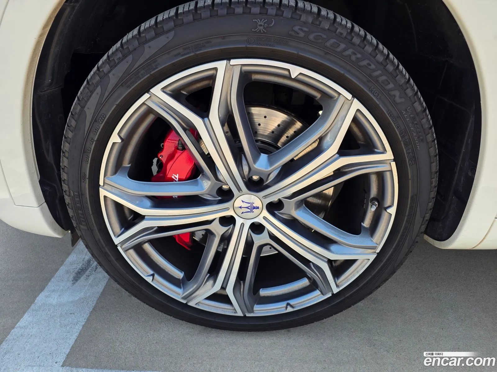 Maserati Levante 2019 — 16