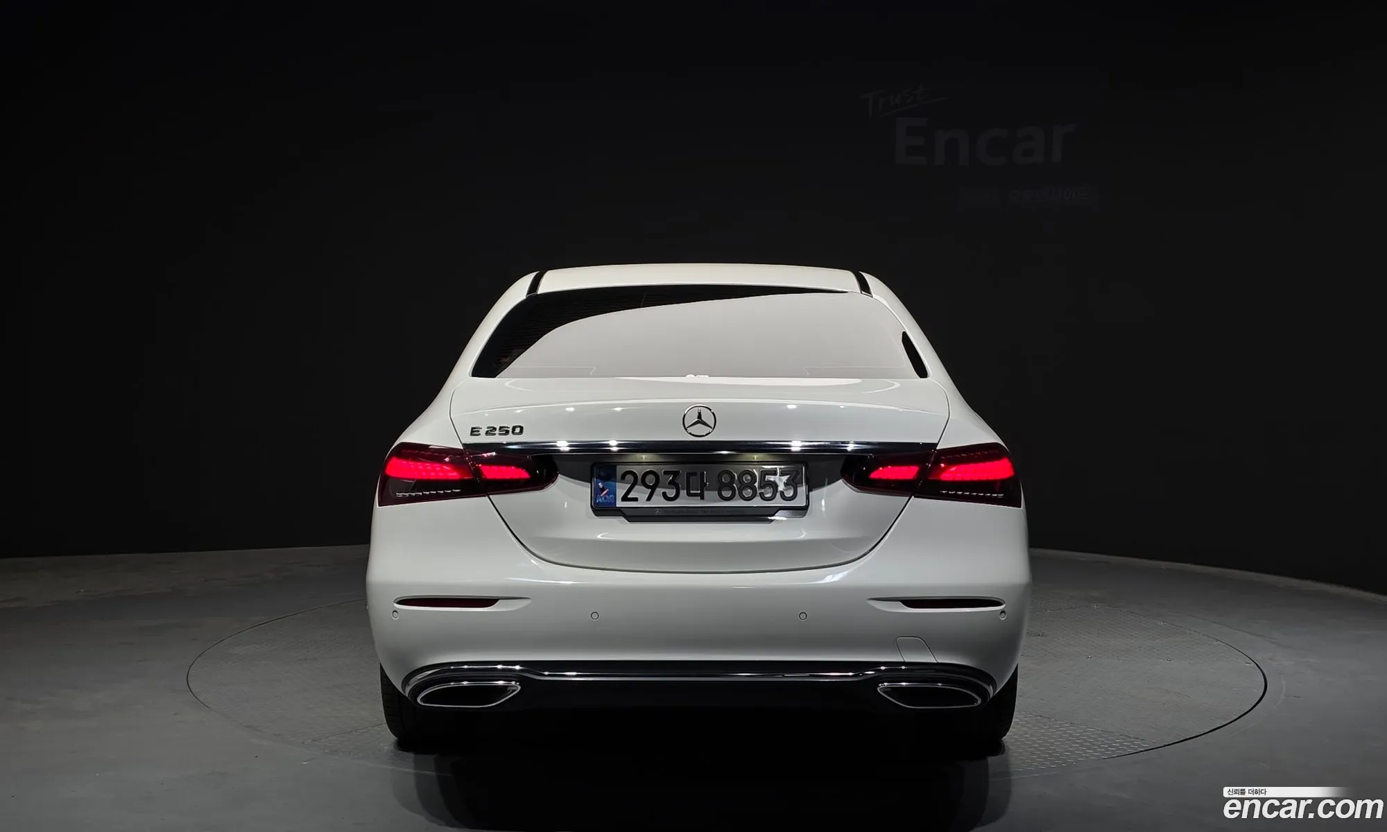 Mercedes-Benz E-Class W213 2022 — 22