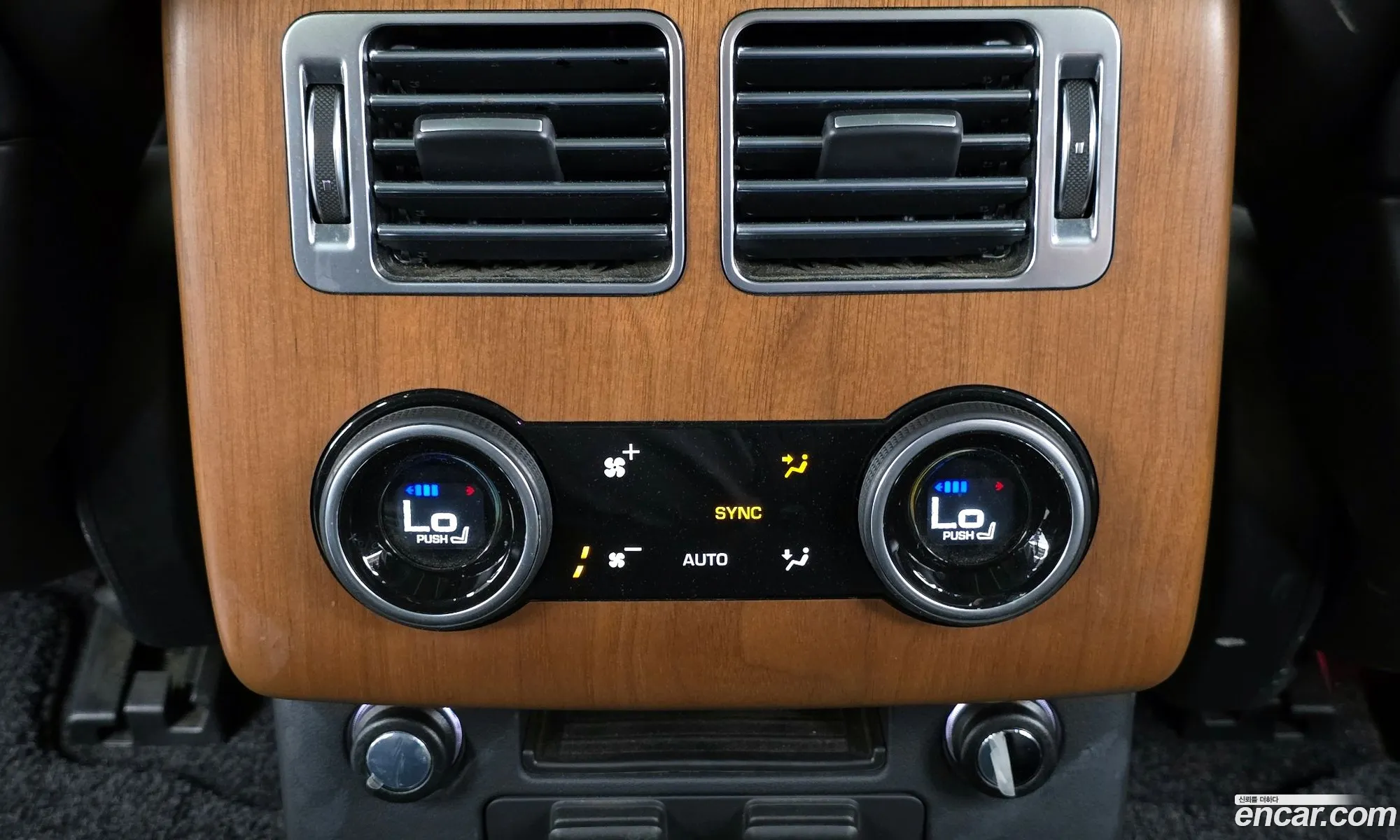 Land Rover Range Rover 2020 — 11