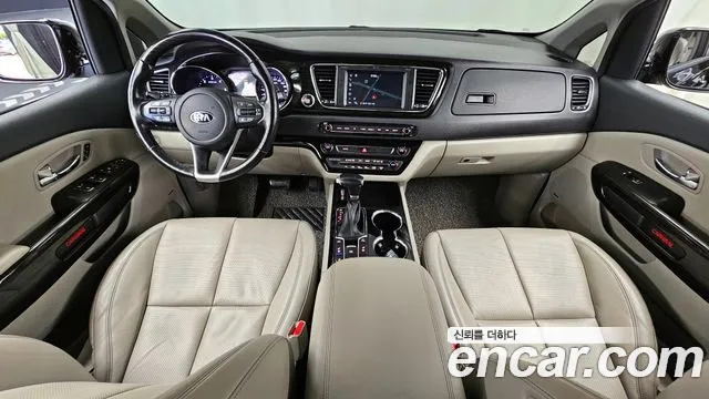 Kia Carnival 2018 — 4