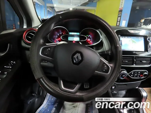 Renault Korea (Samsung) Clio 2018 — 4