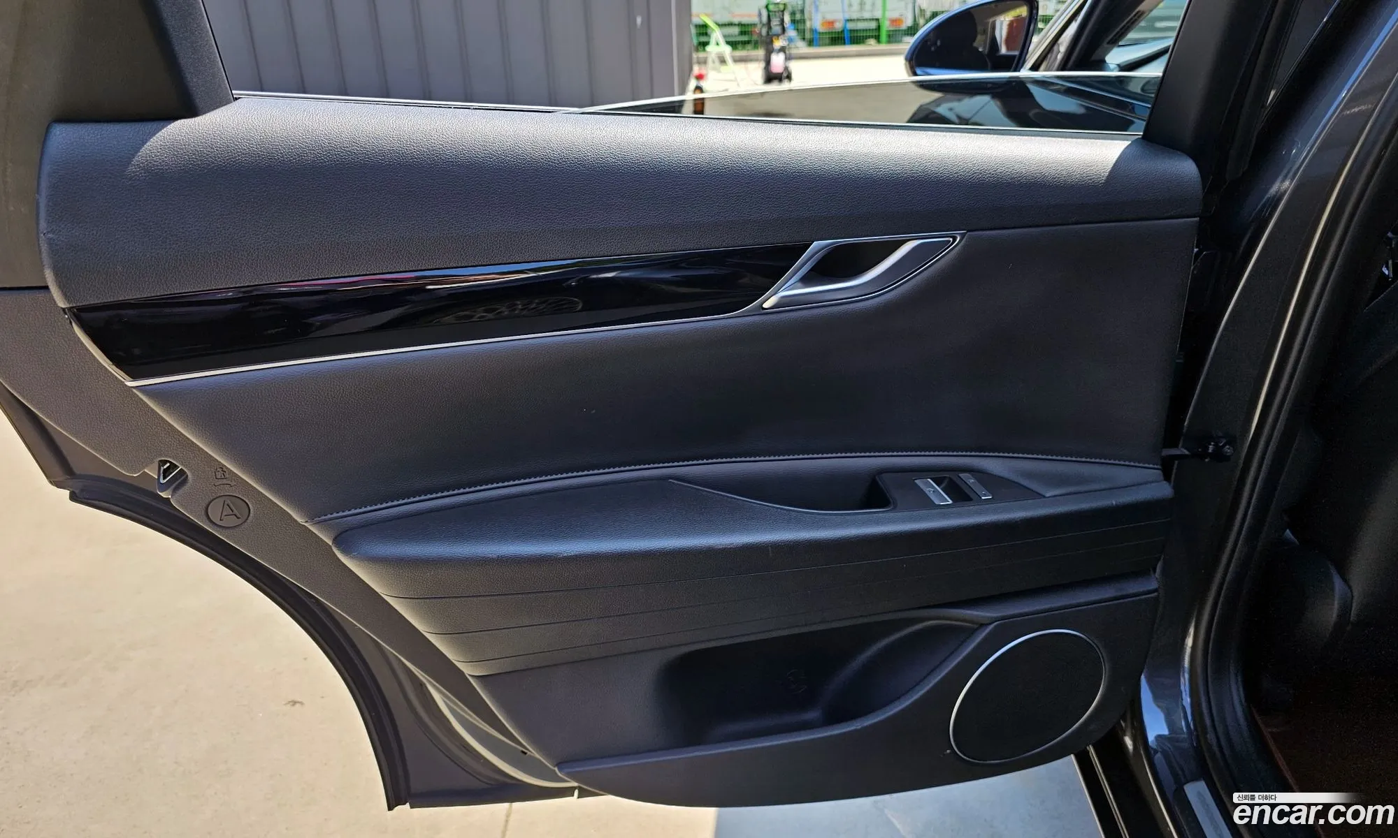 Genesis G80 2020 — 2