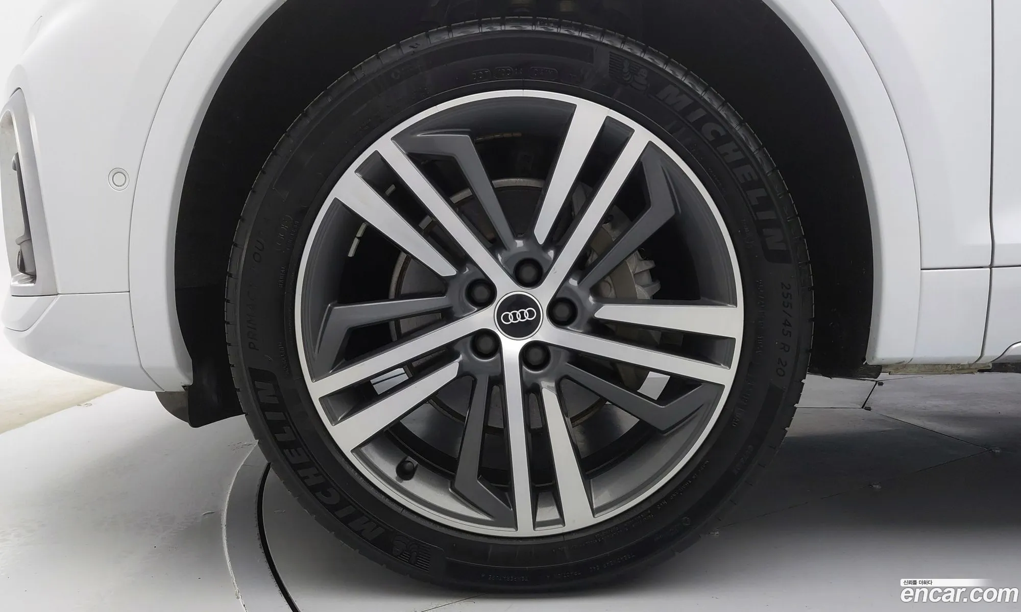 Audi Q5 2021 — 20
