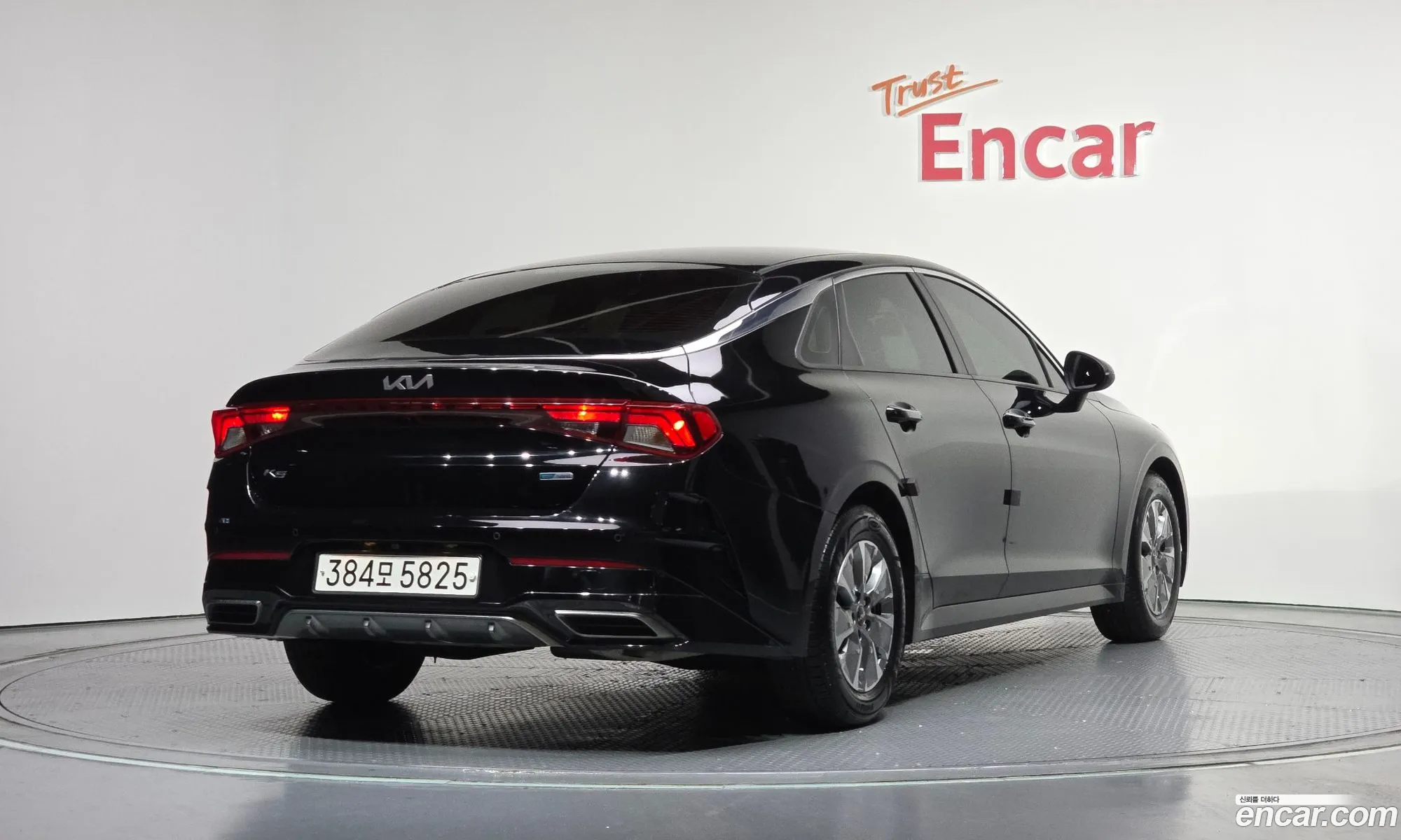Kia K5 Hybrid 2021 — 23