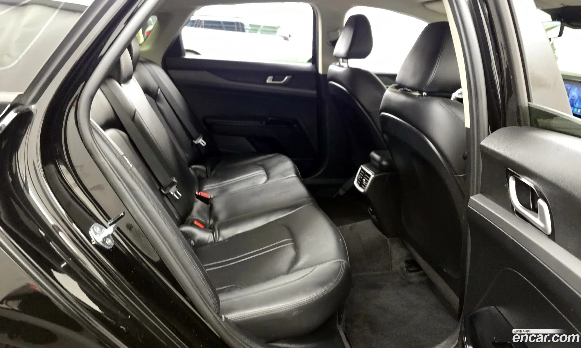 Kia K5 Hybrid 2021 — 22