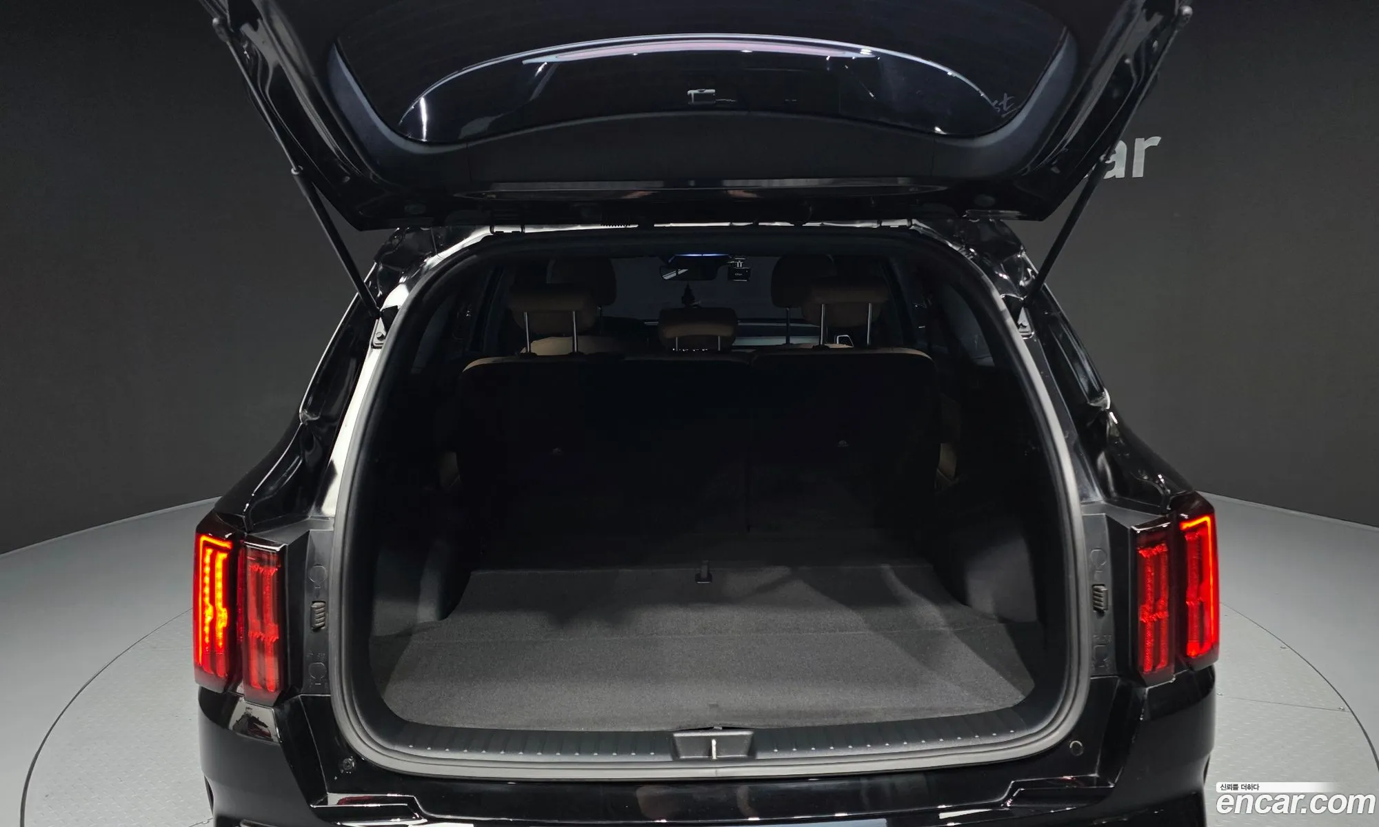 Kia Sorento 2022 — 18