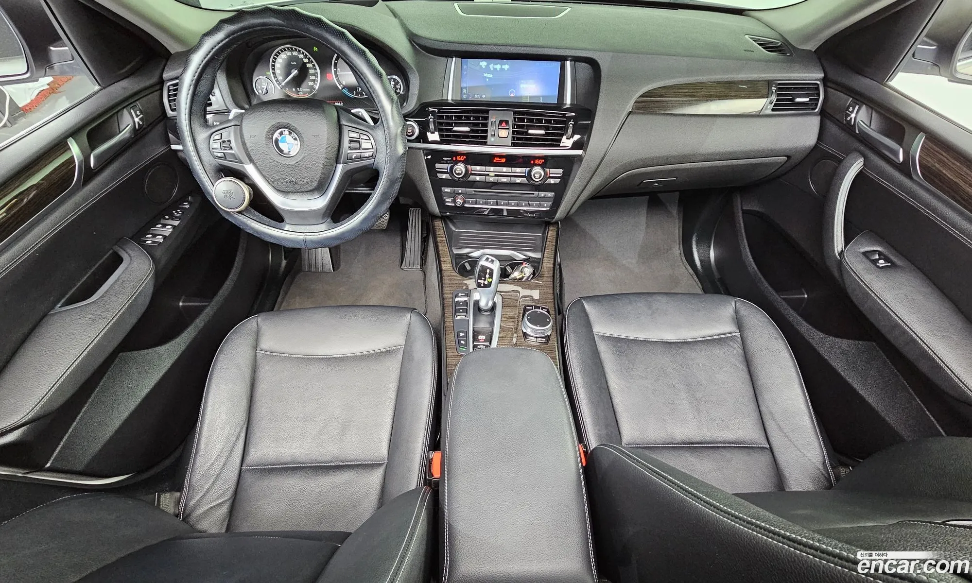 BMW X4 2017 WBAXX1109H0T40643 — 12