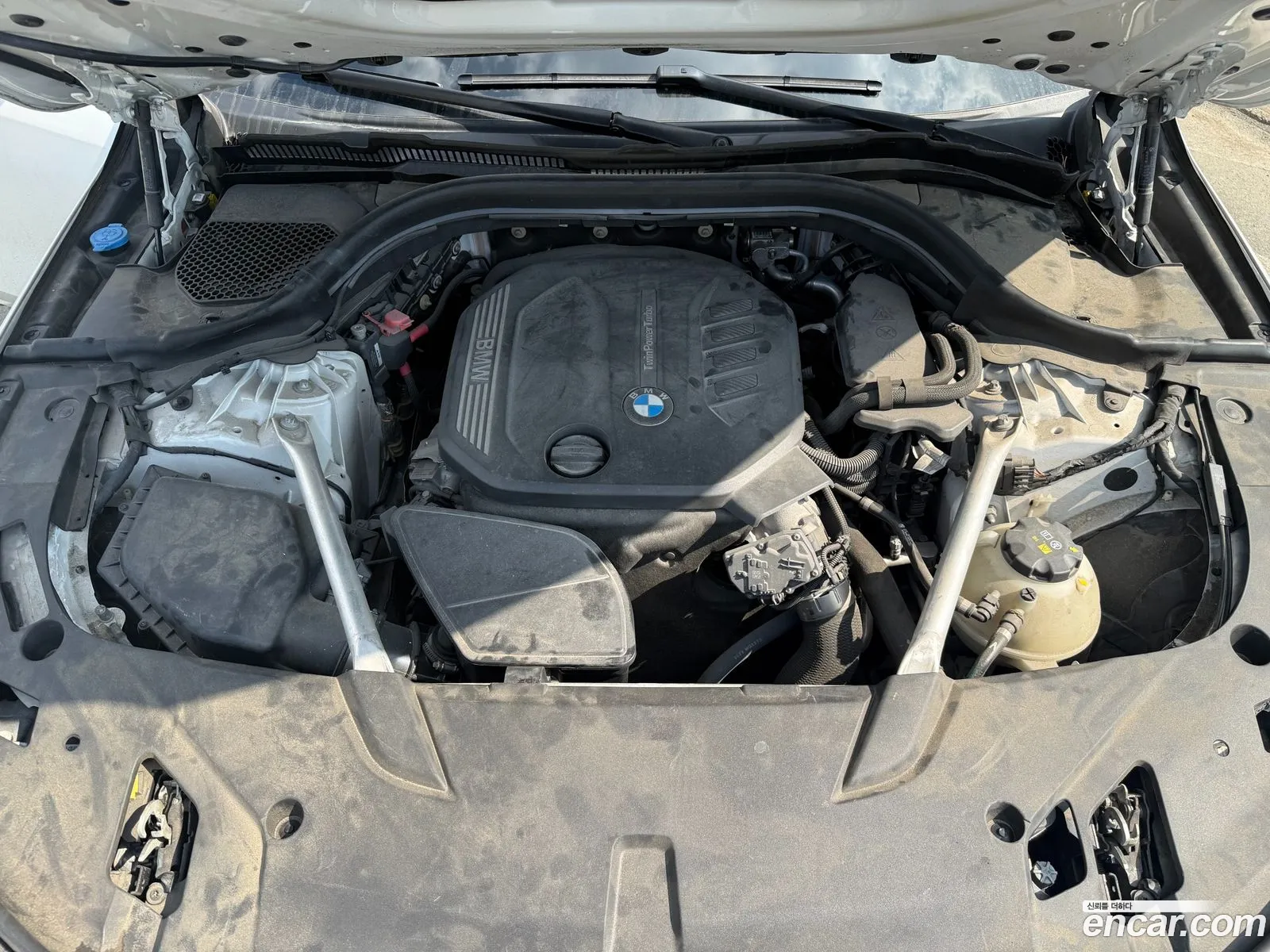 BMW 6 Series GT 2023 — 3