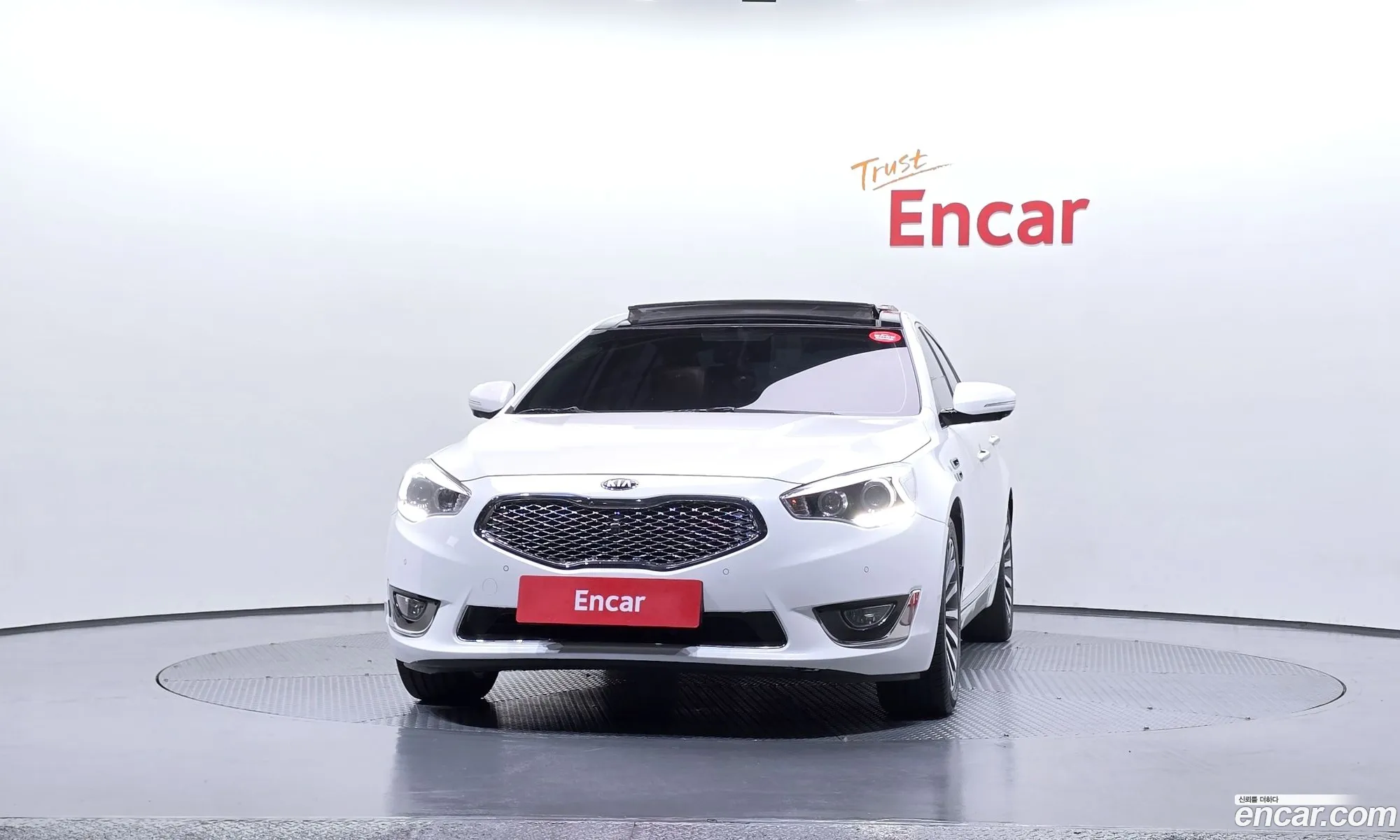 Kia K7 2015 — 24