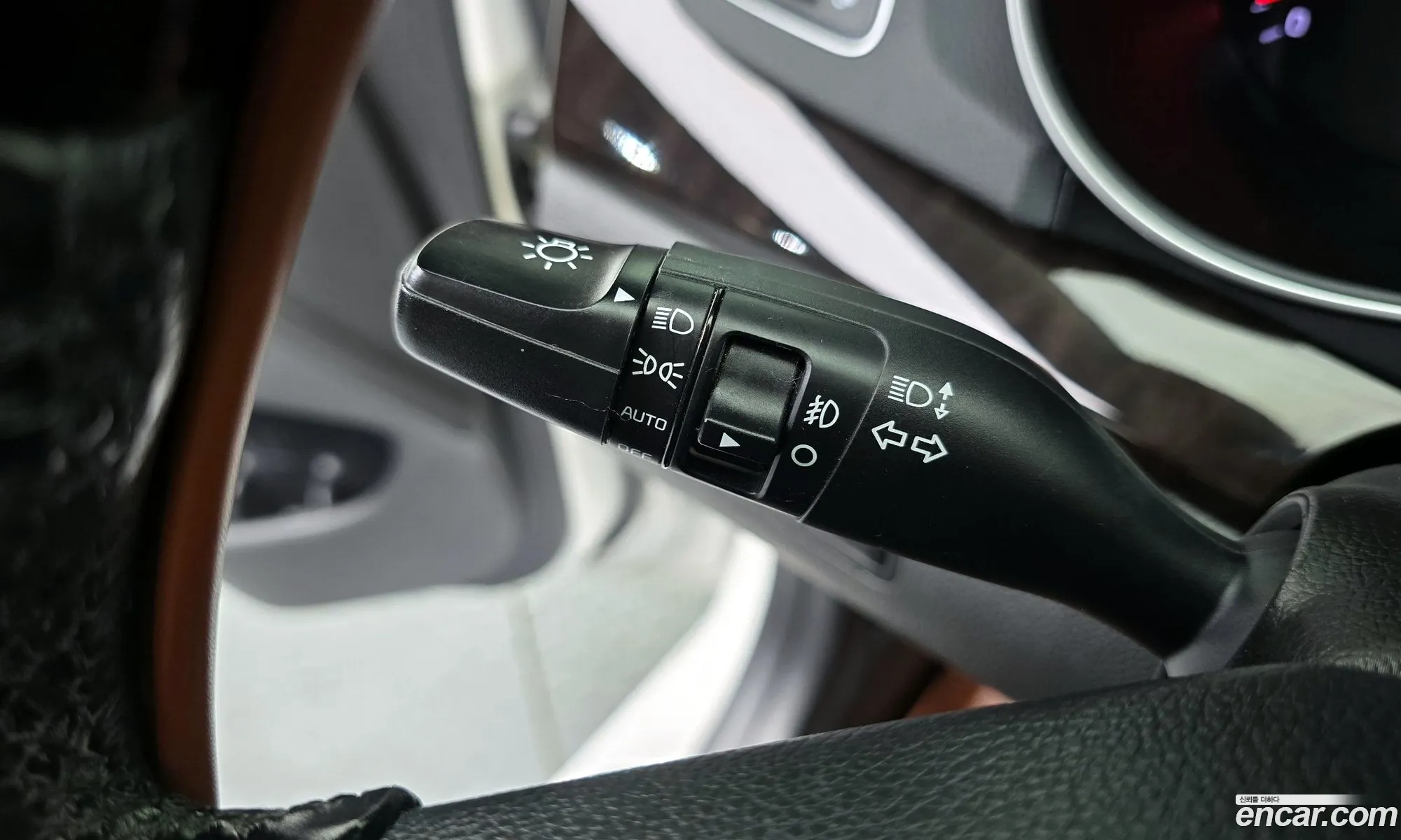 Kia K7 2015 — 29