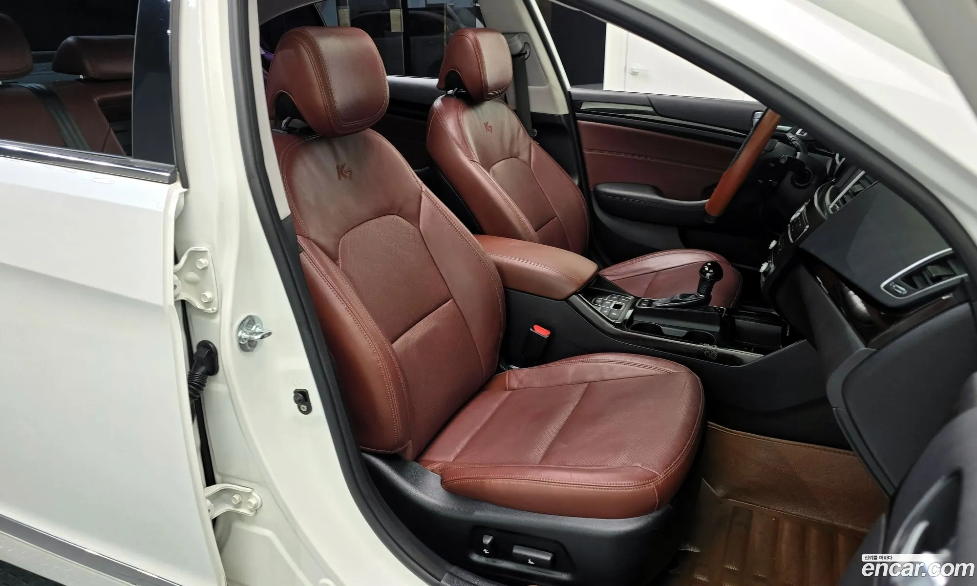 Kia K7 2015 — 20