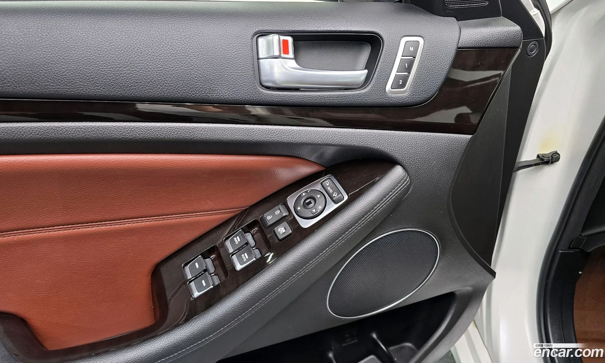 Kia K7 2015 — 26