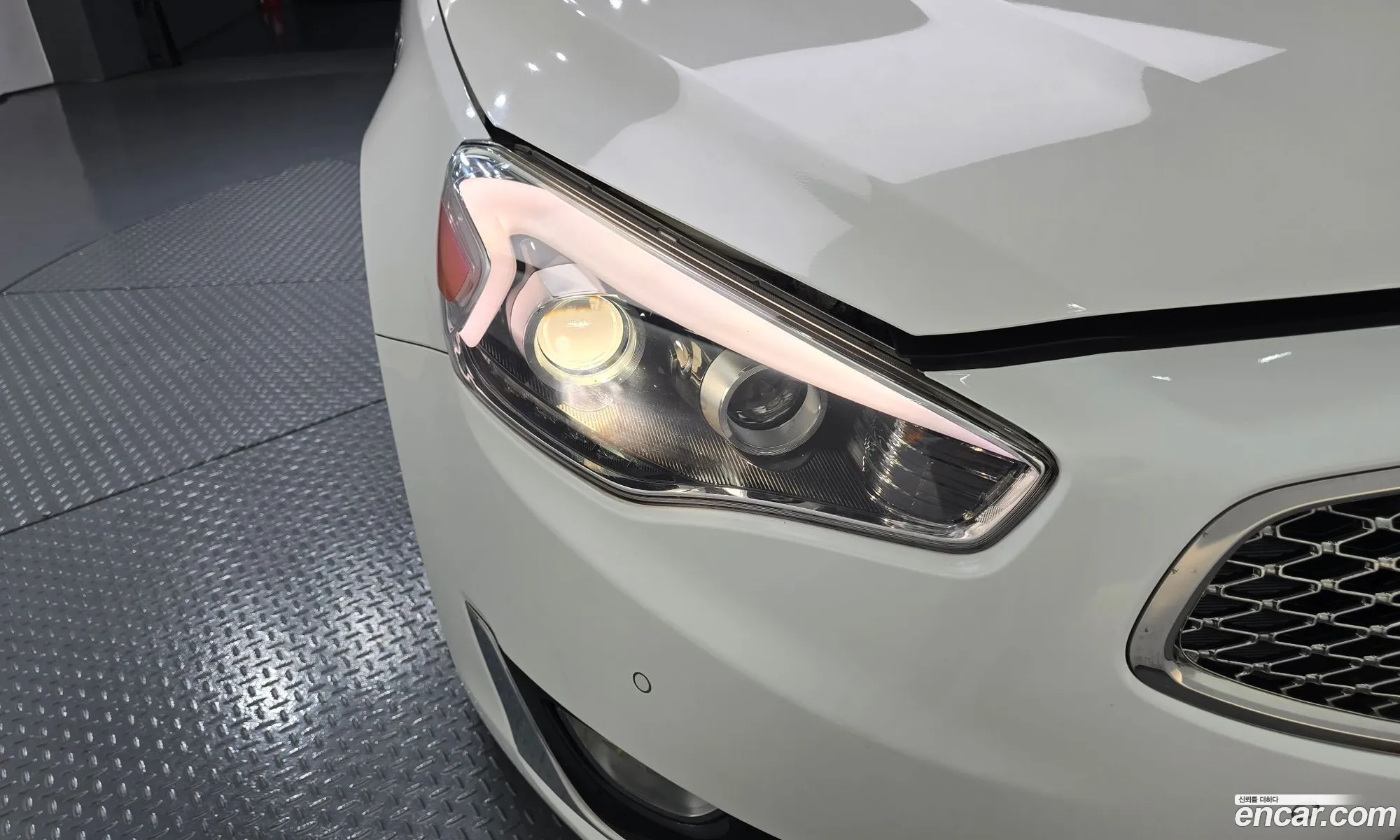 Kia K7 2015 — 2