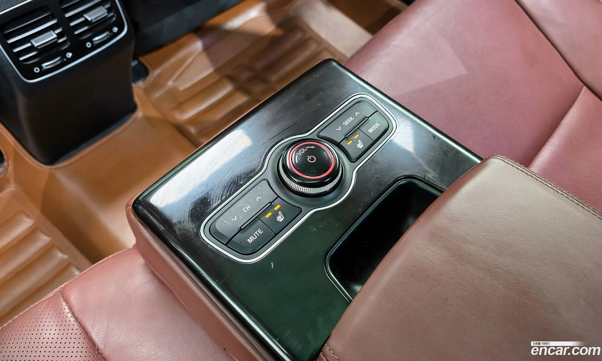 Kia K7 2015 — 7