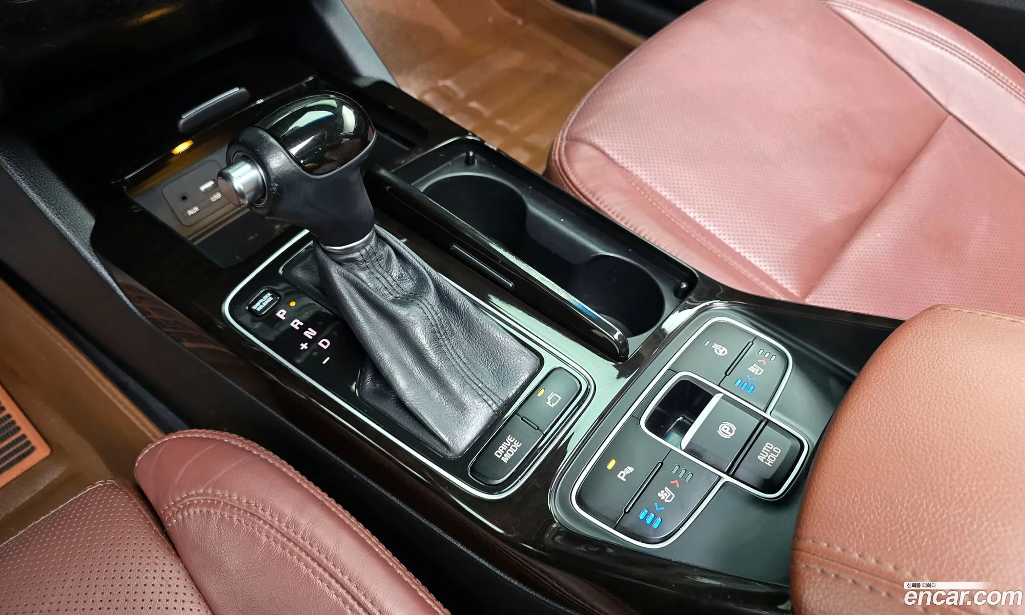 Kia K7 2015 — 12