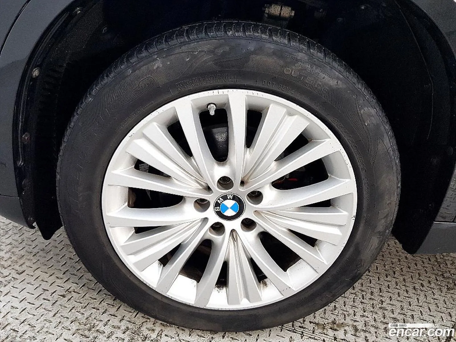 BMW X5 2017 — 18