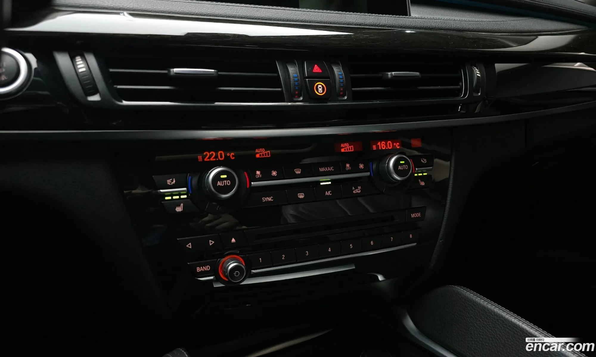 BMW X6 2018 WBAKV2100J0Y40993 — 11