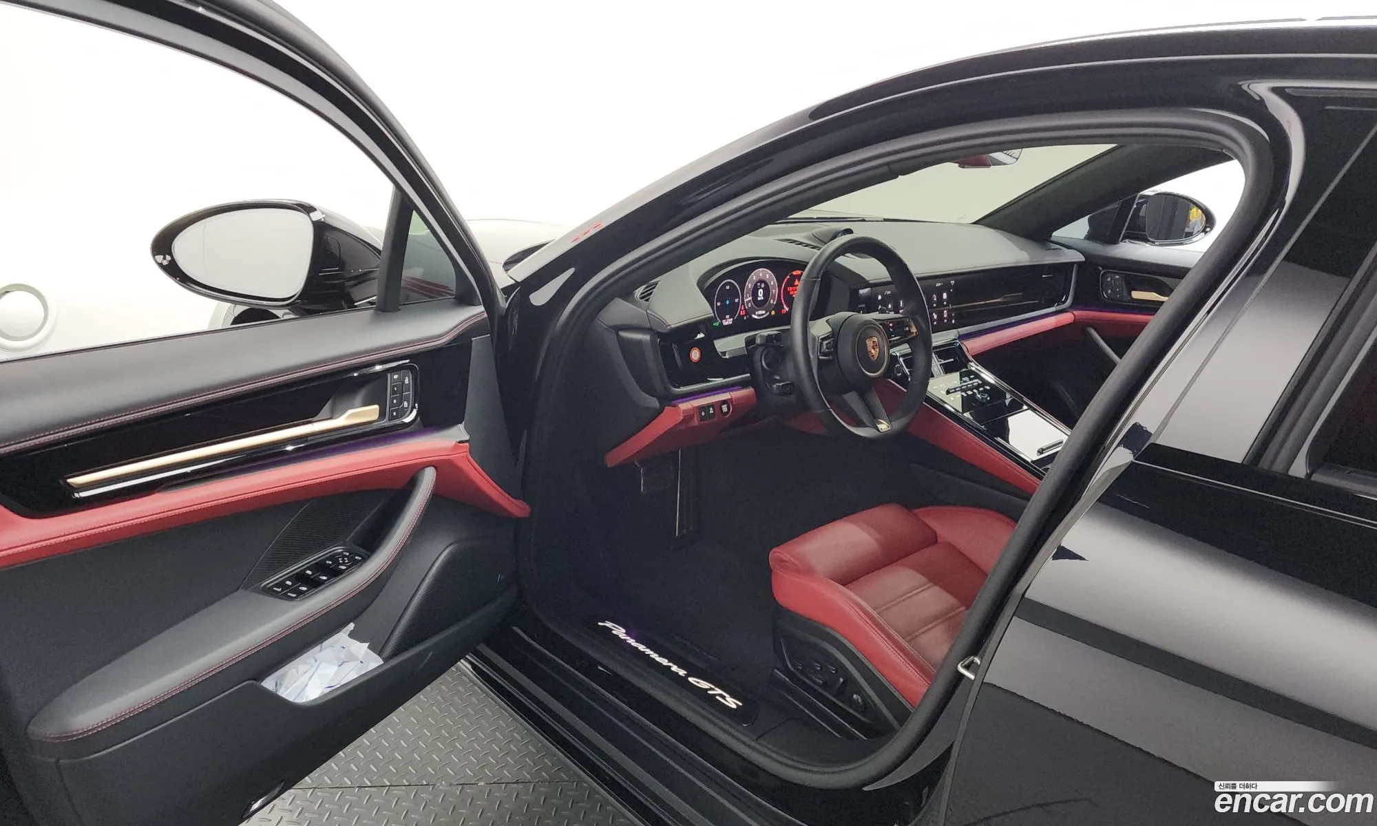 Porsche Panamera 2025 WP0AG2YA7SL070184 — 5