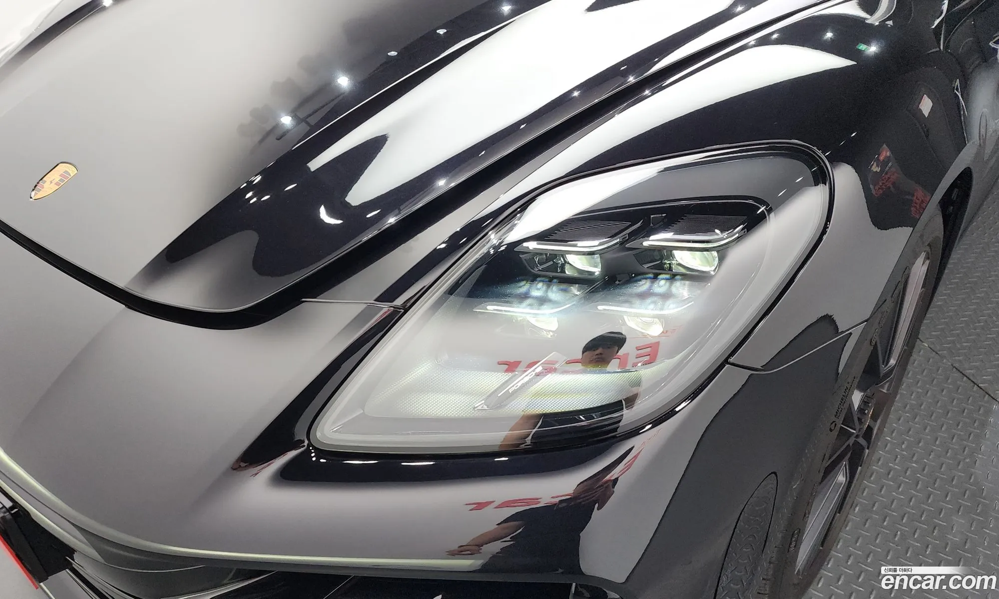 Porsche Panamera 2025 WP0AG2YA7SL070184 — 3
