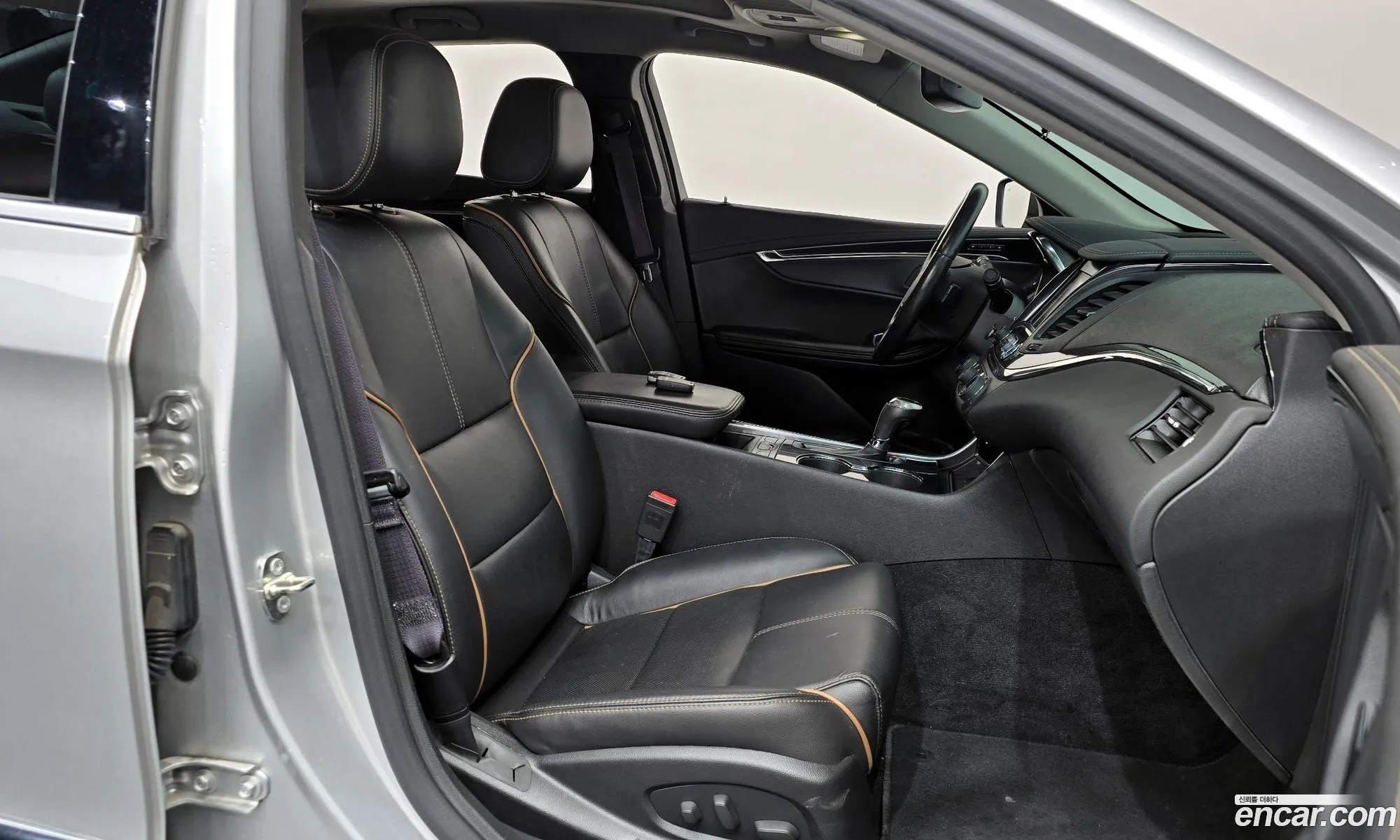 Chevrolet (GM Daewoo) Impala 2016 — 19