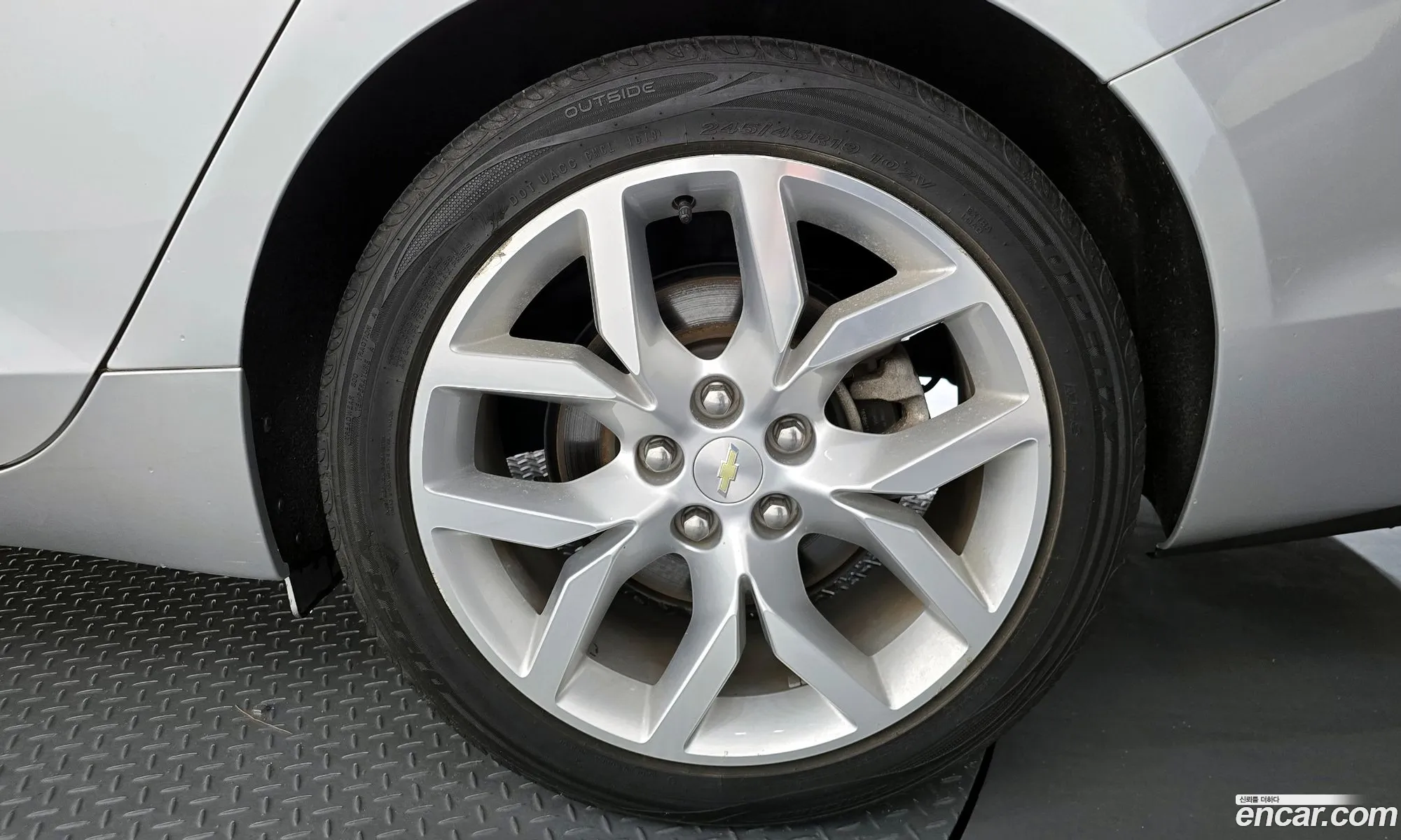 Chevrolet (GM Daewoo) Impala 2016 — 12