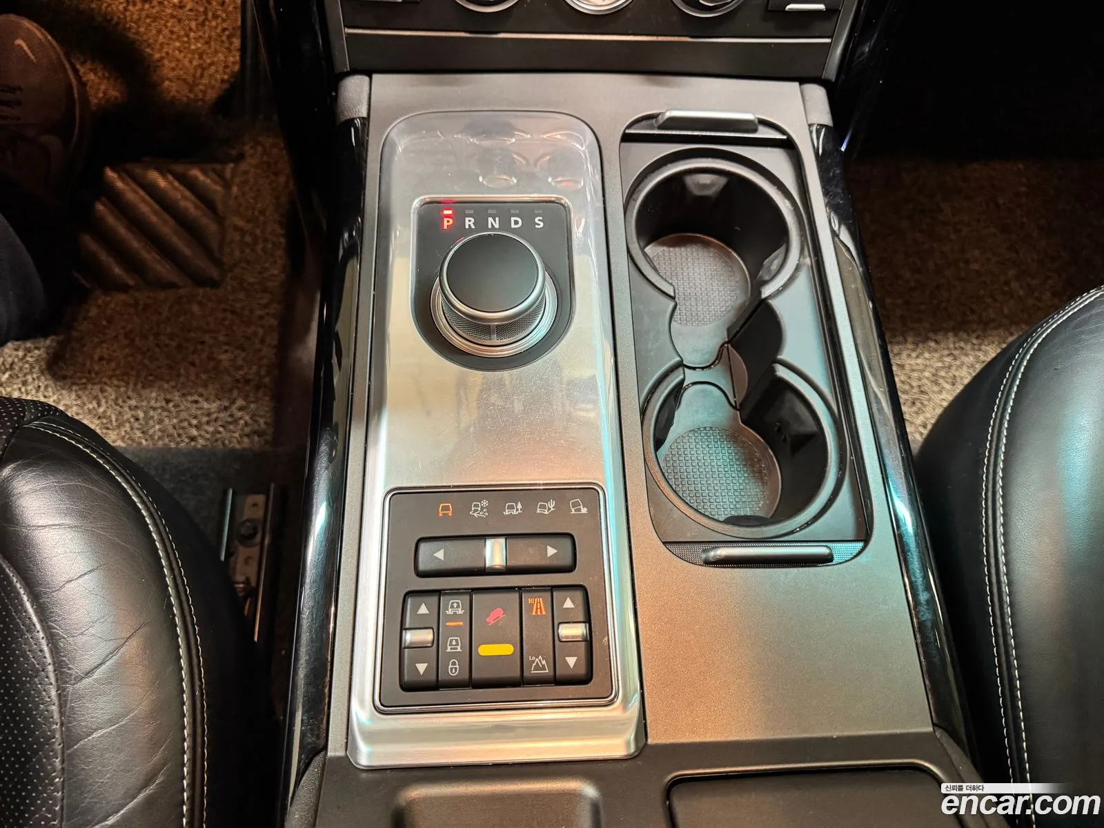 Land Rover Range Rover 2012 — 11