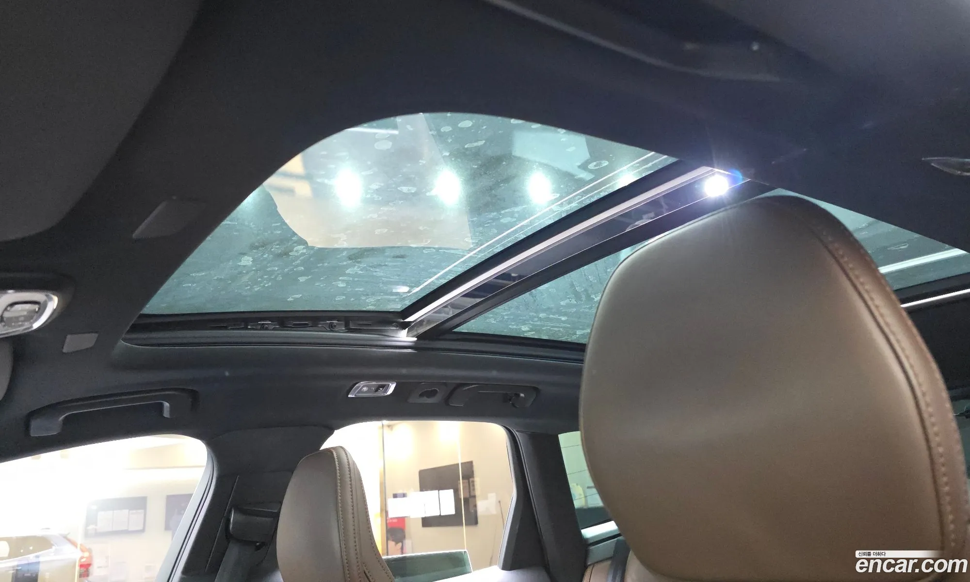 Volvo XC60 2021 — 14