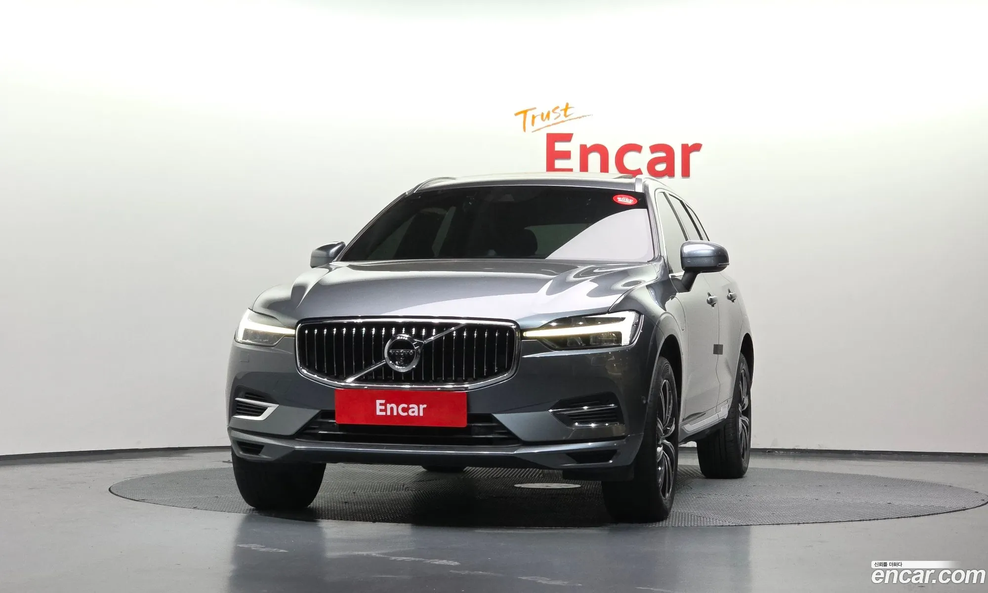 Volvo XC60 2021 — 3