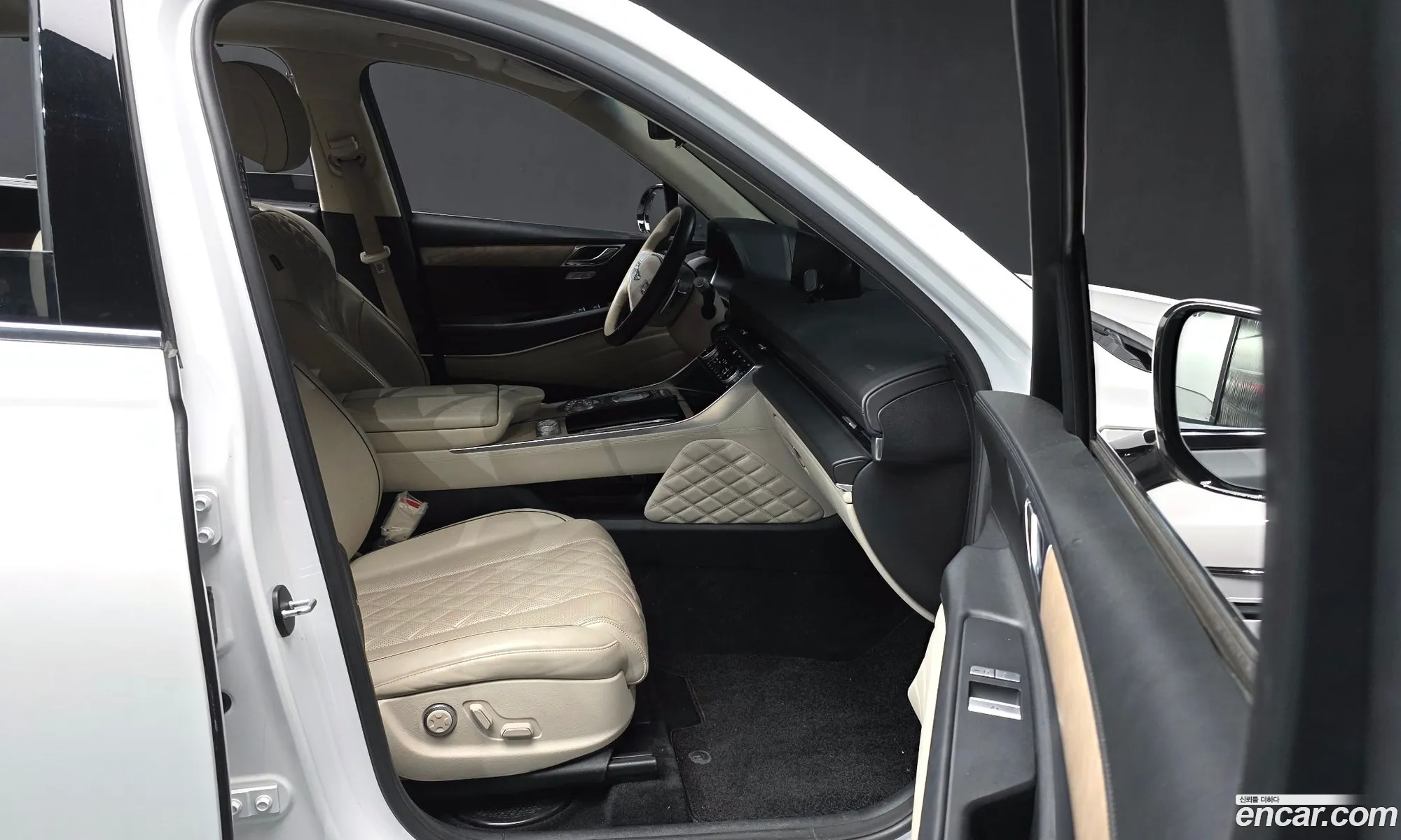 Genesis GV80 2021 — 16