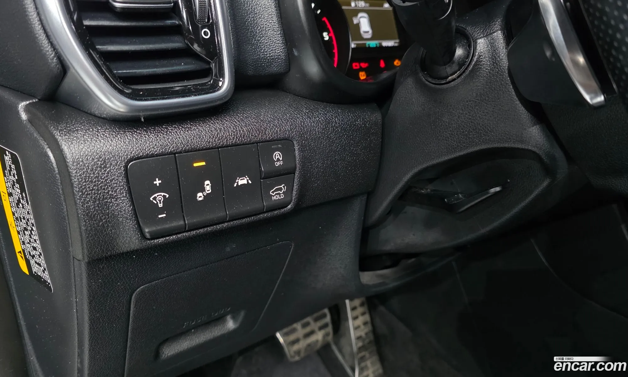 Kia Sportage the Bold 2018 — 19