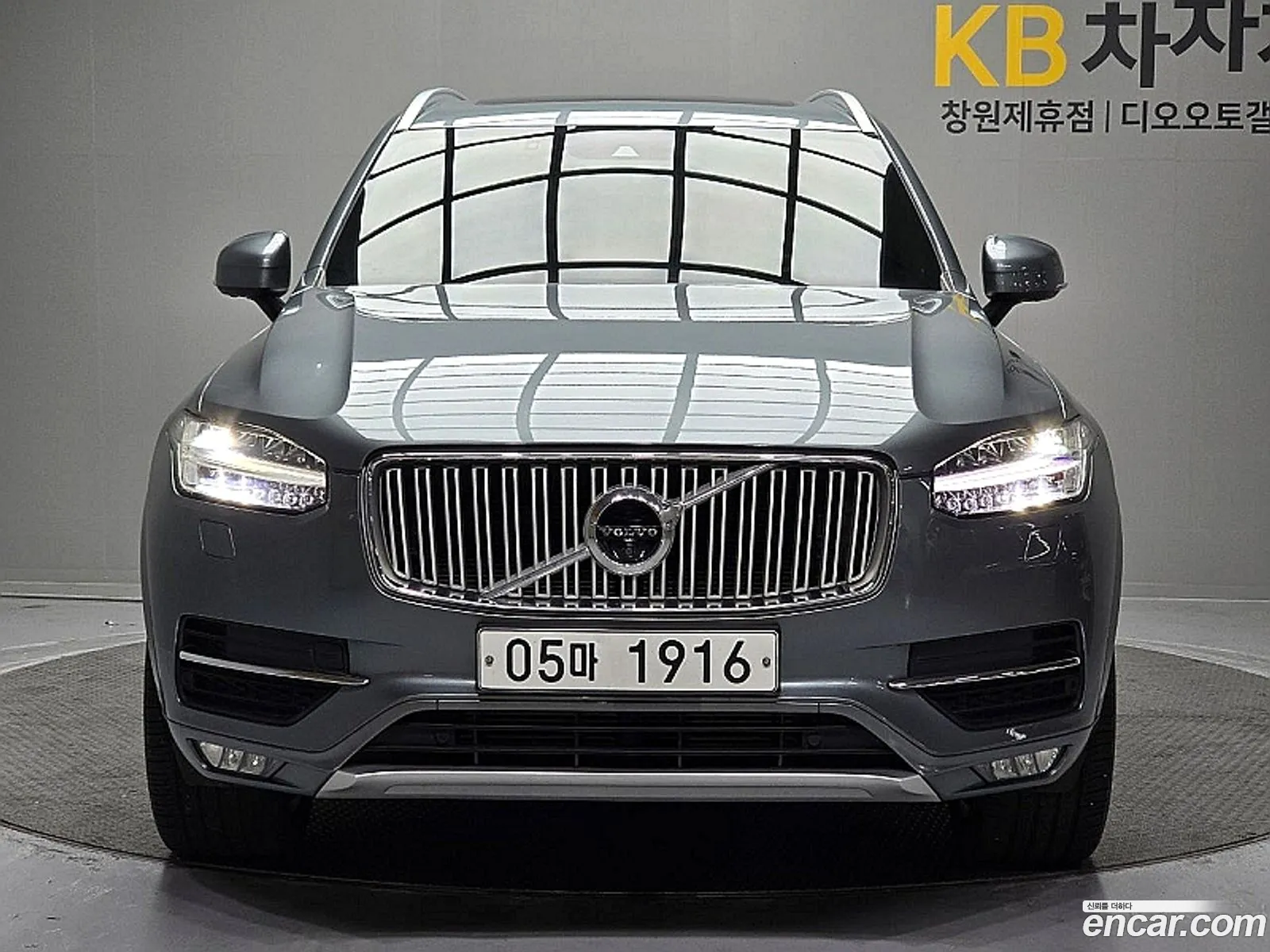 Volvo XC90 2019 — 6