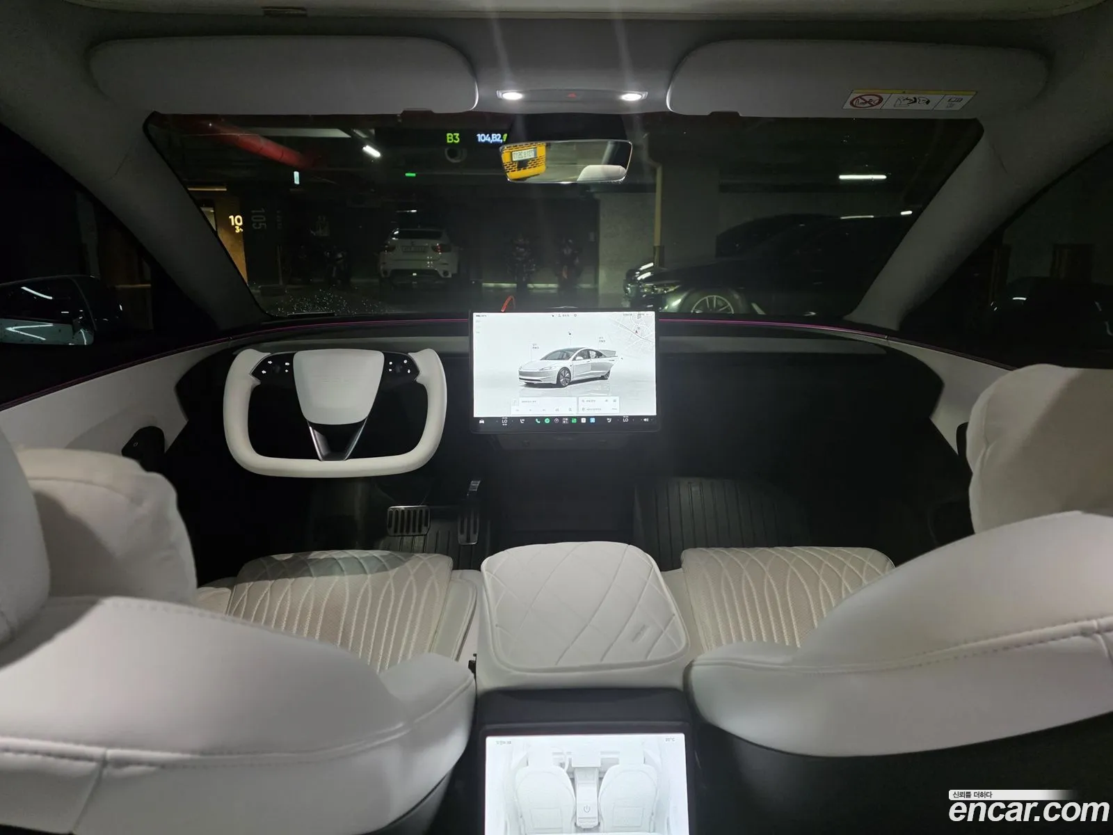 Tesla Model 3 2024 — 9