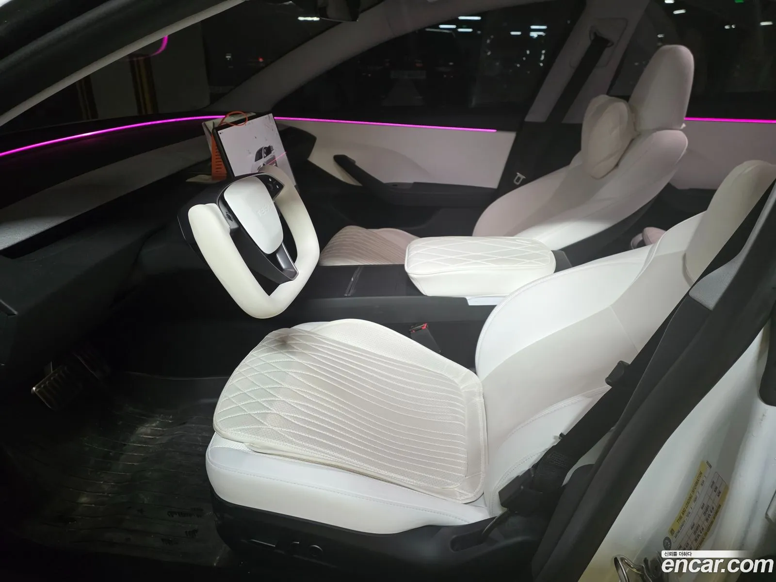 Tesla Model 3 2024 — 3