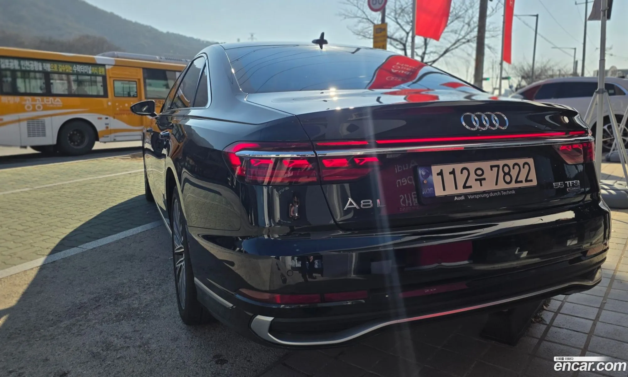 Audi A8 2022 — 6