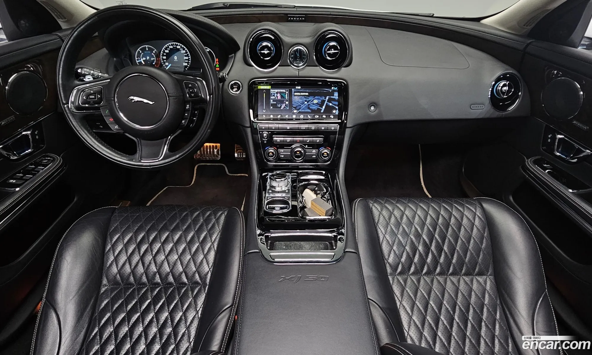 Jaguar XJ 2019 — 4