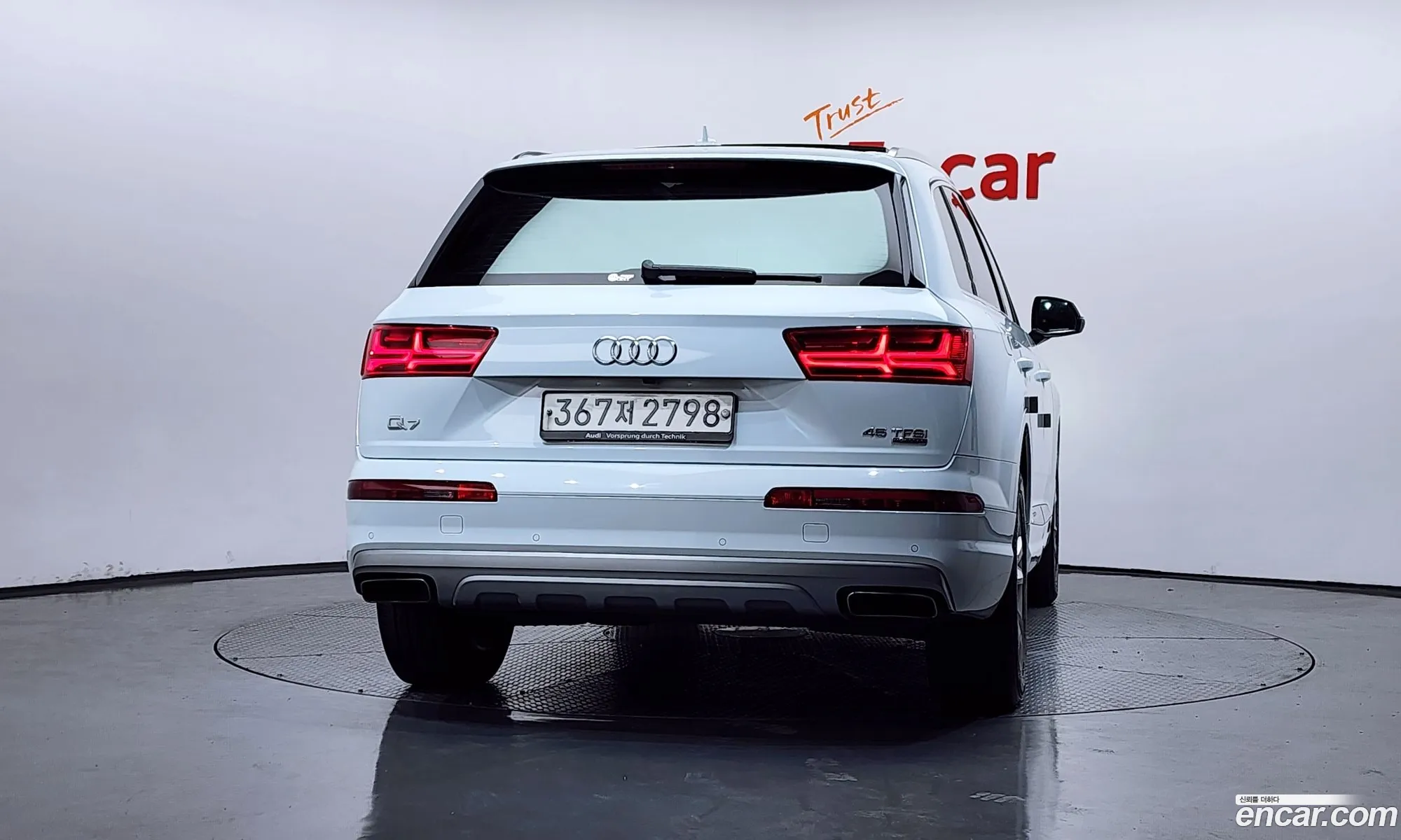 Audi Q7 2019 — 11
