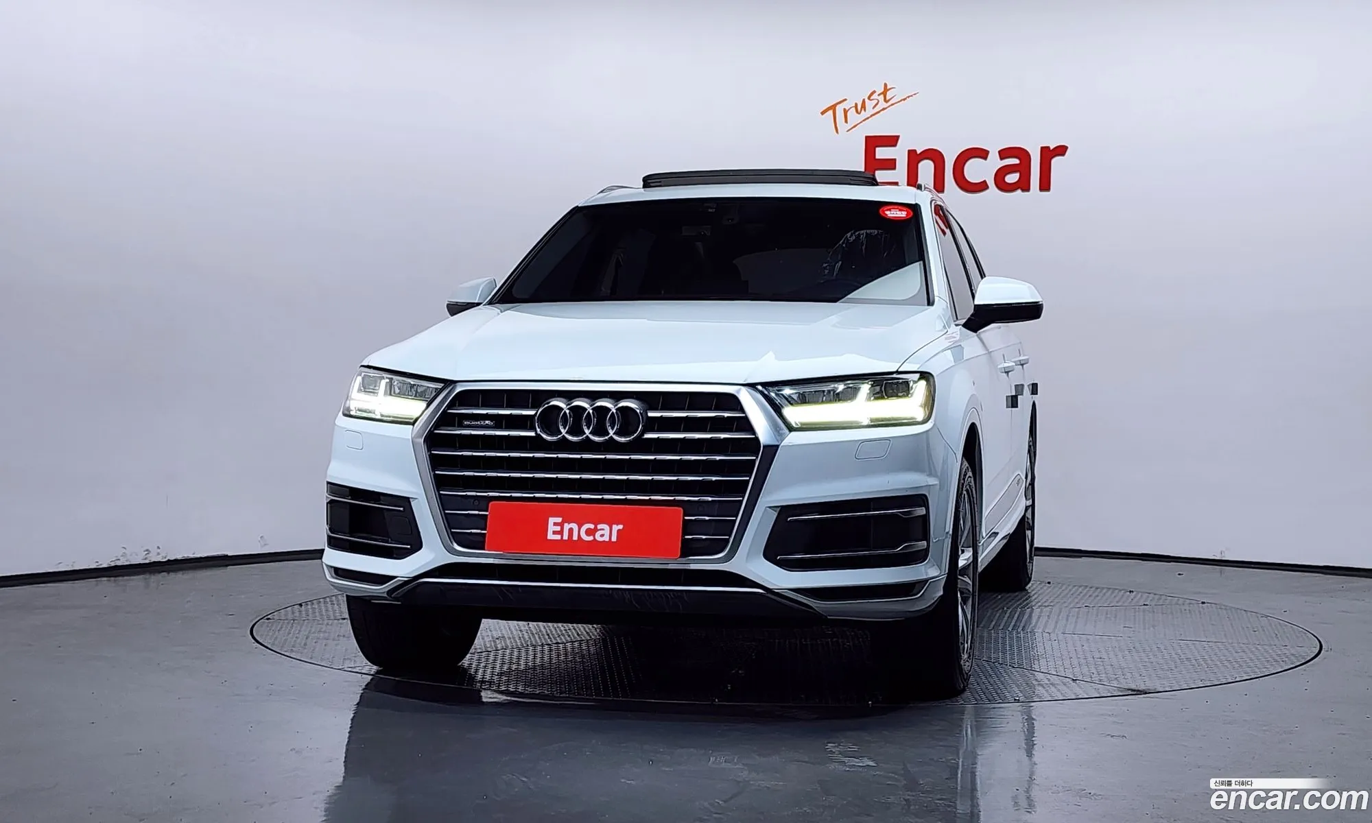 Audi Q7 2019 — 20